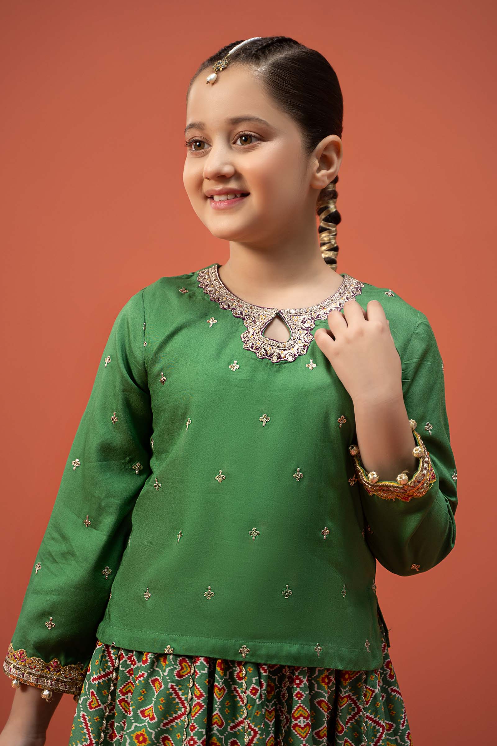 3 Piece Embroidered Linen Suit - Image 5