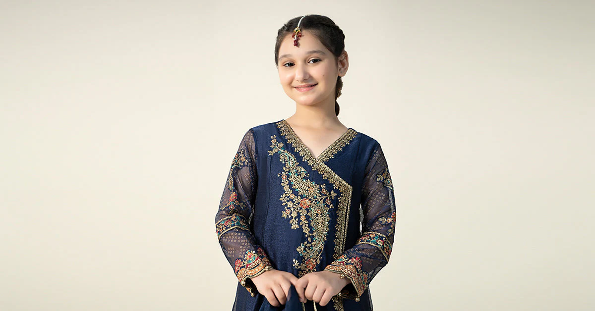 3 Piece Embroidered Paper Cotton Suit - Image 9