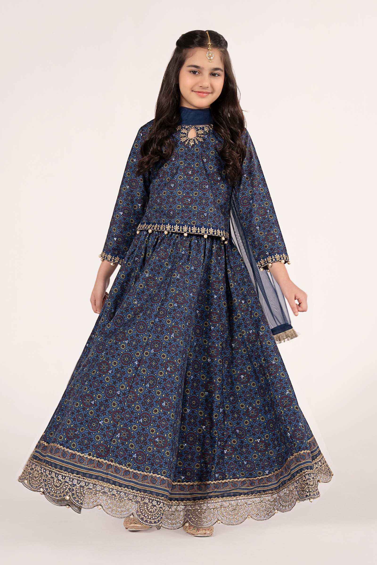 3 Piece Embroidered Slub Khaddar Suit - Image 2