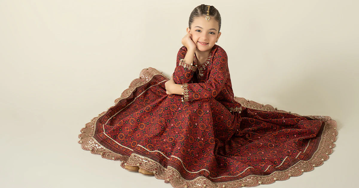 3 Piece Embroidered Slub Khaddar Suit - Image 2