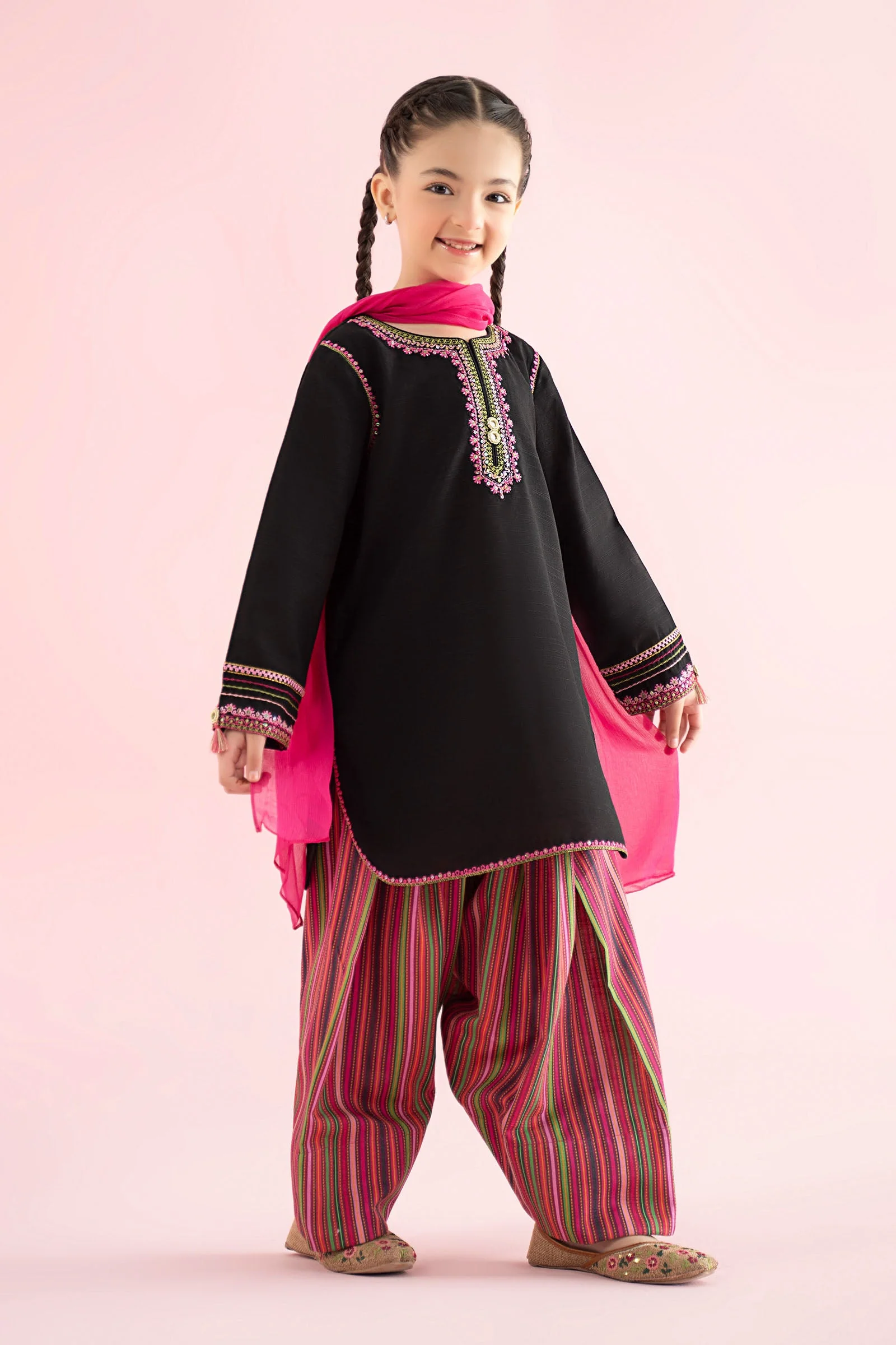 3 Piece Embroidered Slub Khaddar Suit - Image 9