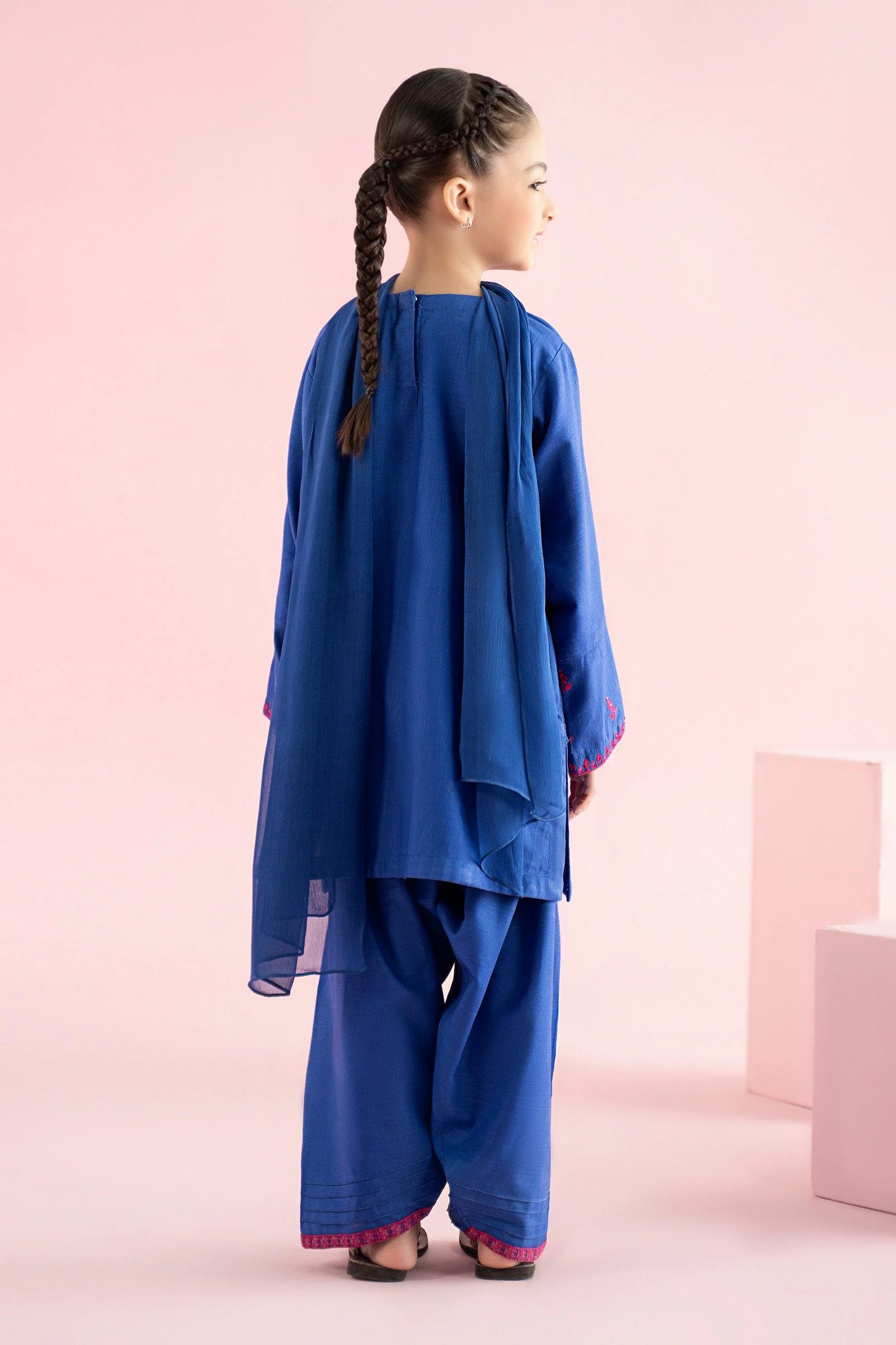 3 Piece Embroidered Khaddar Suit - Image 2