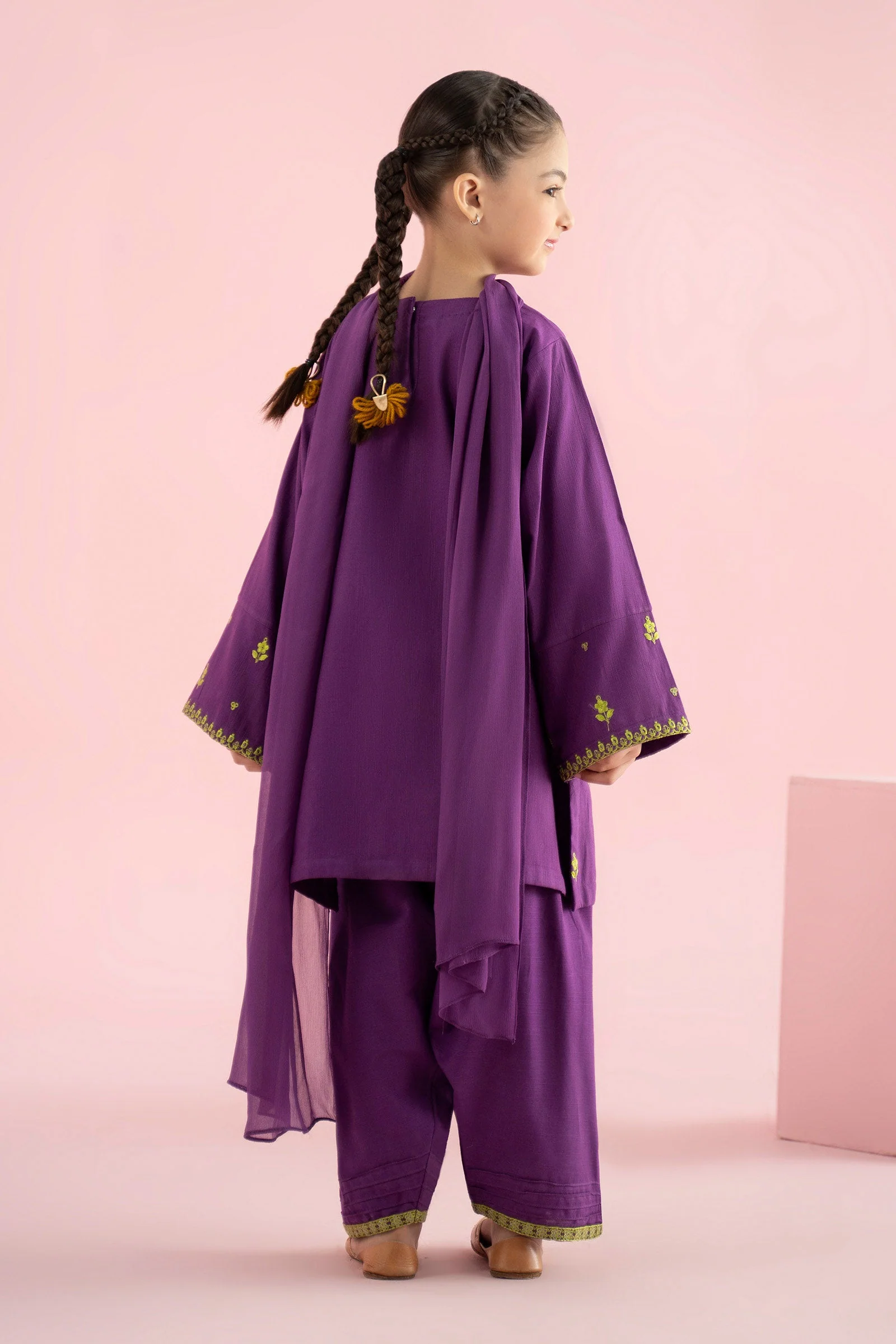 3 Piece Embroidered Khaddar Suit - Image 7
