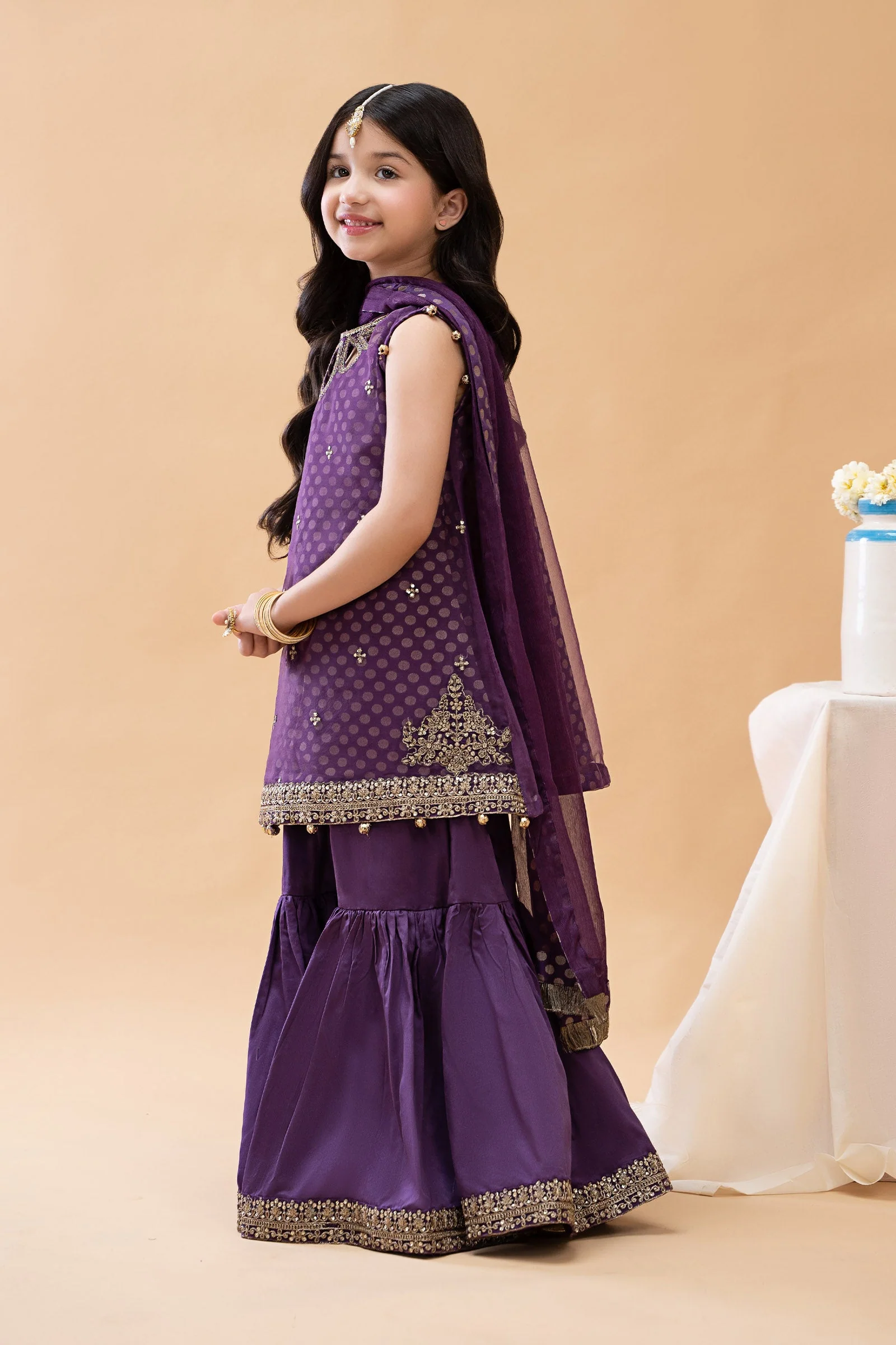 3 Piece Embroidered Suit - Image 4