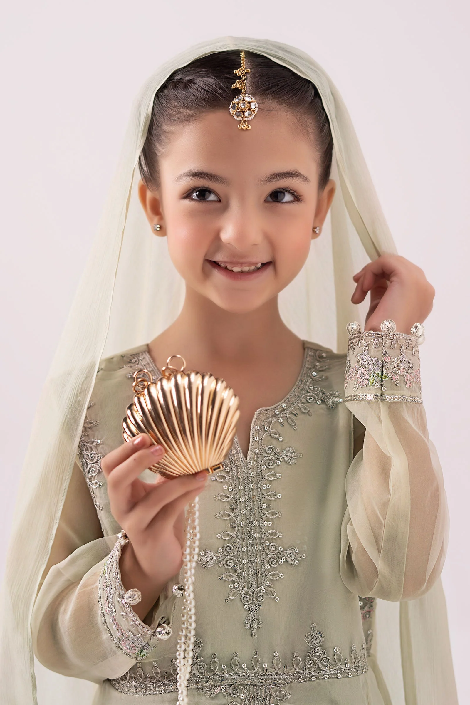 3 Piece Embroidered Organza Suit - Image 4