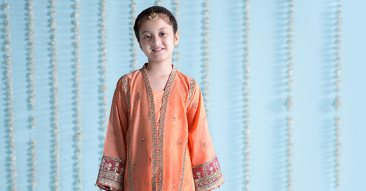 3 Piece Embroidered Paper Cotton Suit - Image 7