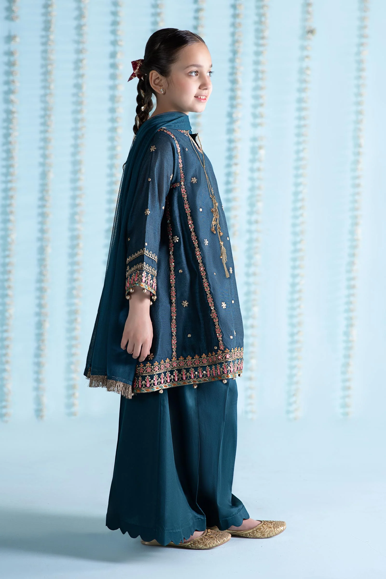 3 Piece Embroidered Yarn Dyed Suit - Image 6