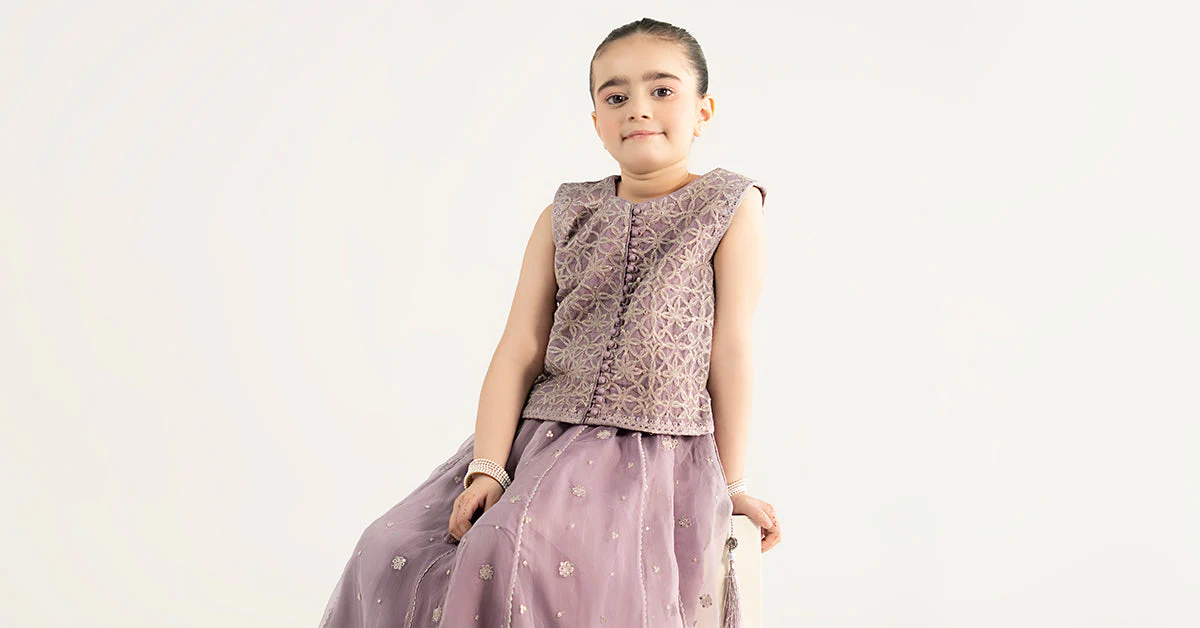 3 Piece Embroidered Poly Organza Suit - Image 8