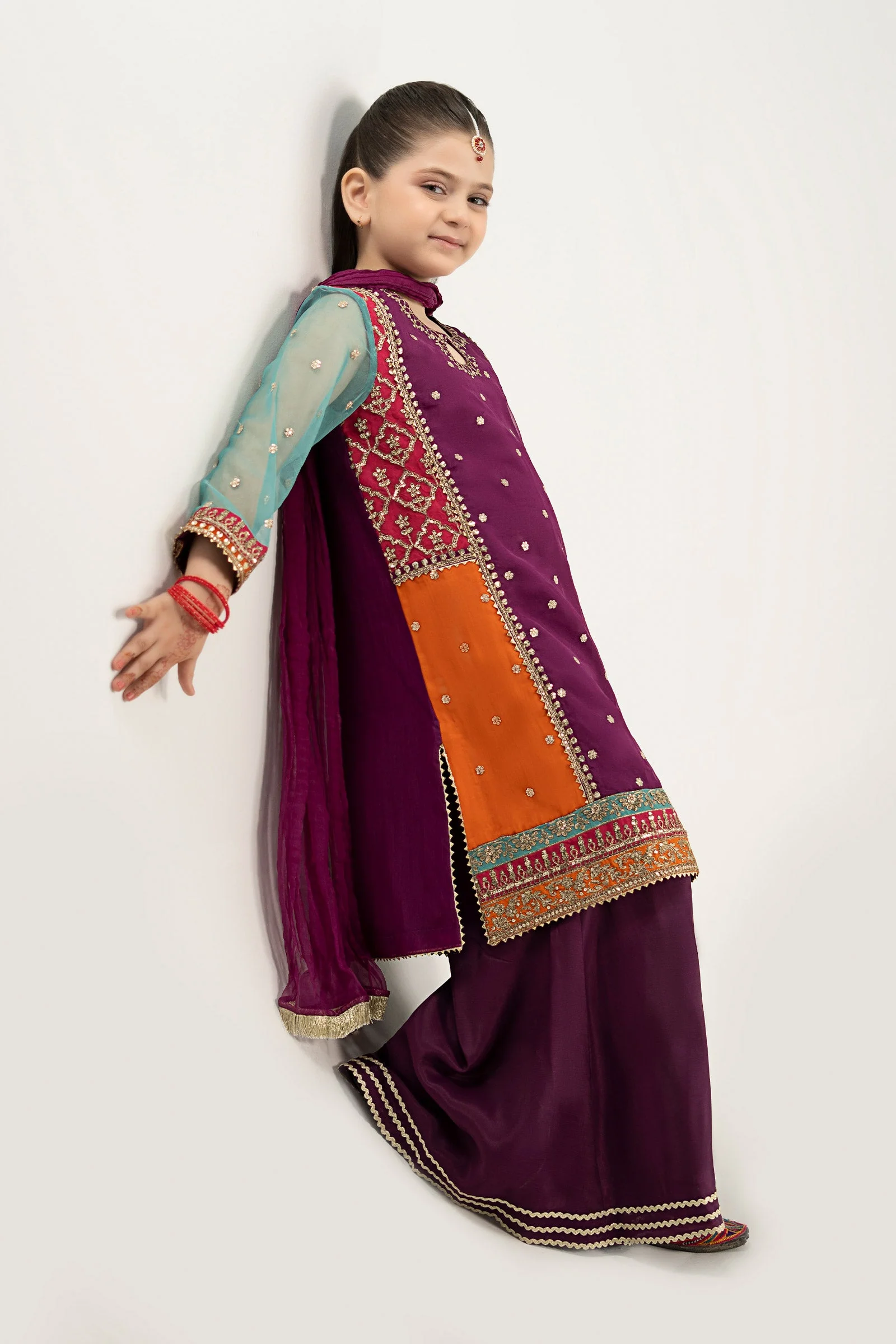 3 Piece Embroidered Poly Organza Suit - Image 4