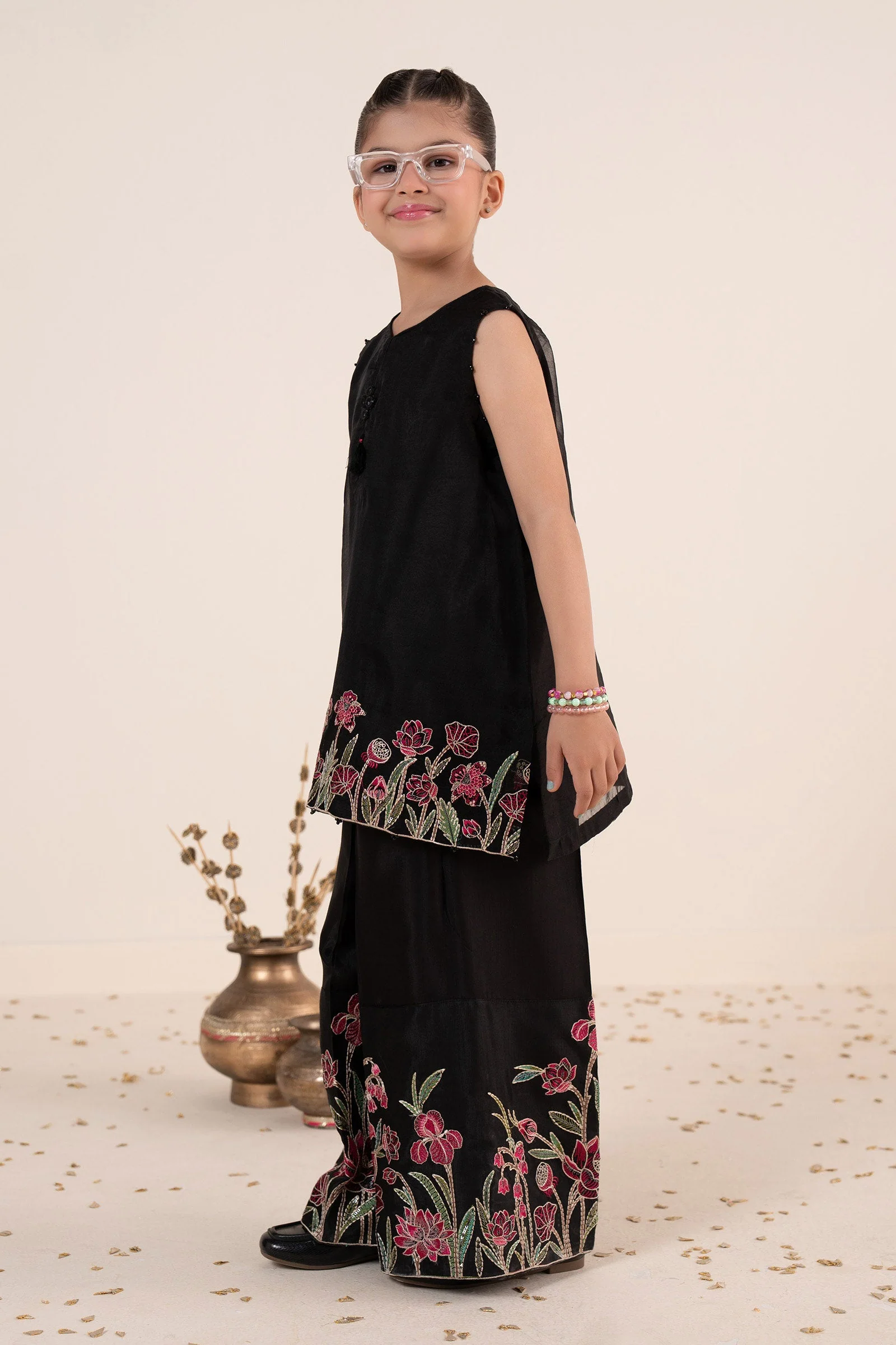 2 Piece Embroidered Organza Suit - Image 7