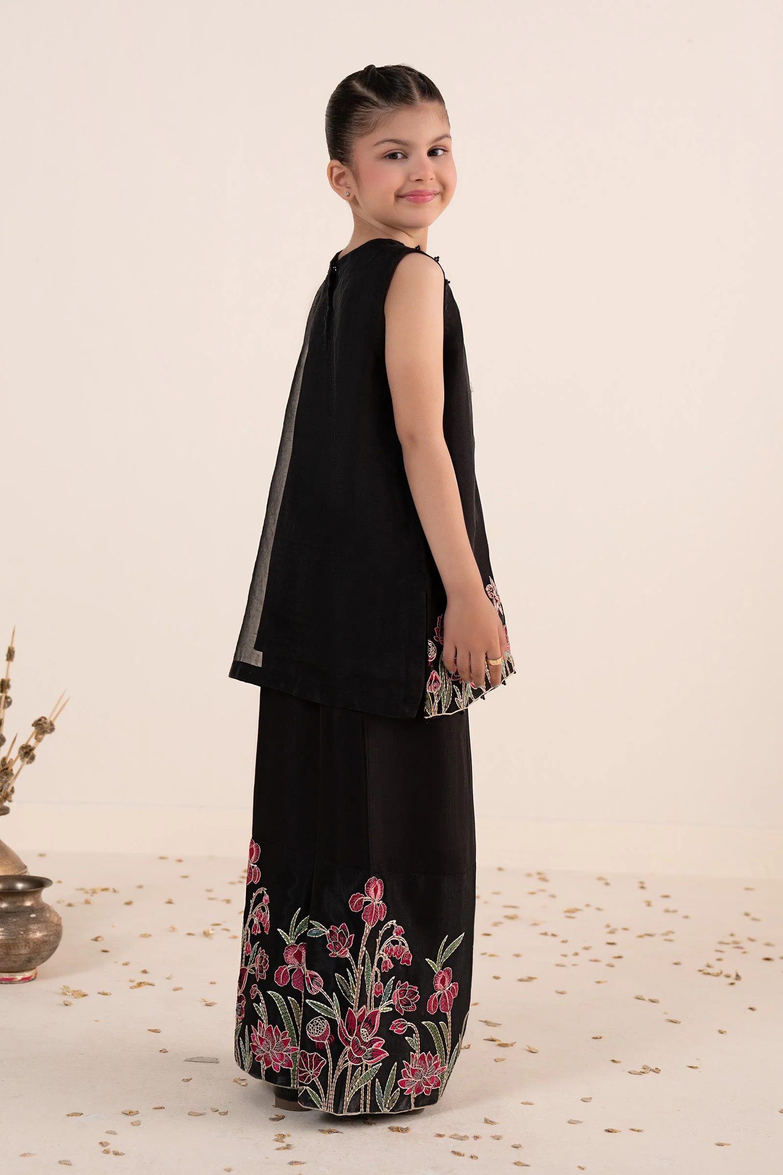 2 Piece Embroidered Organza Suit - Image 8