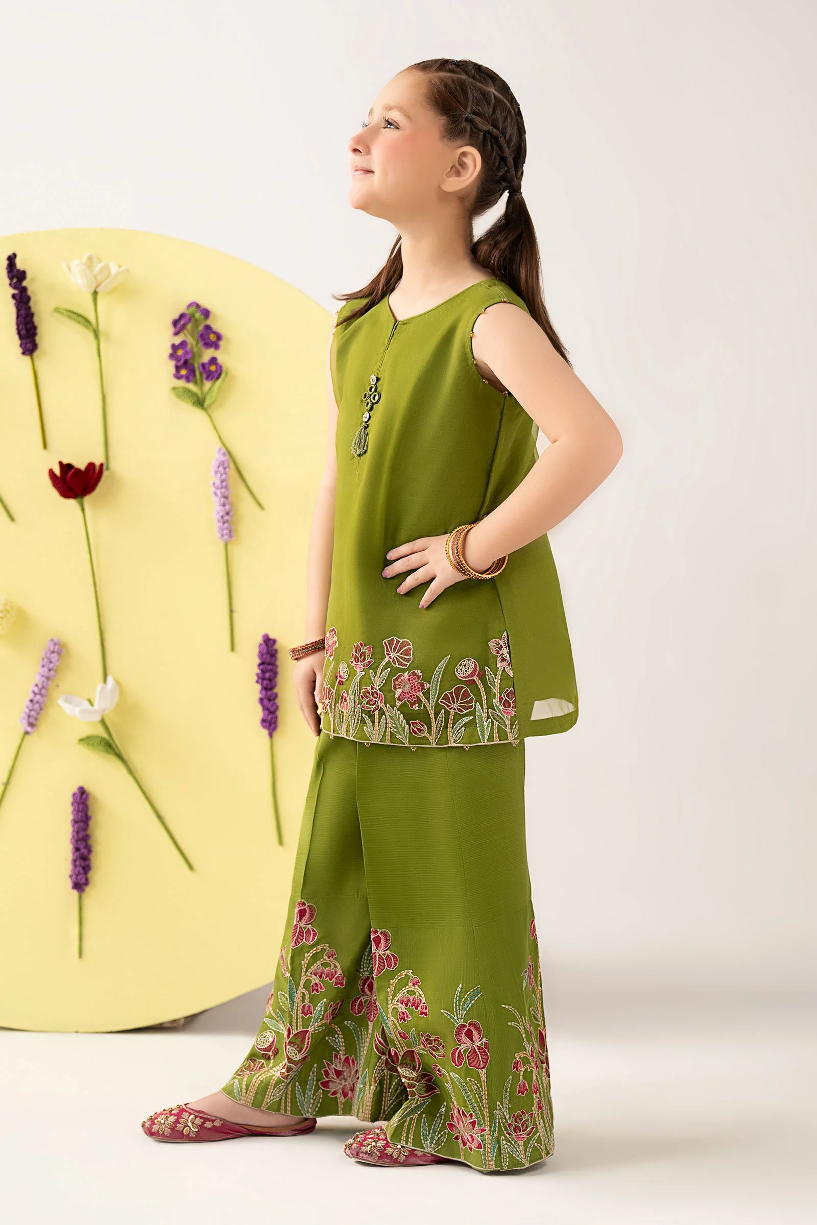 2 Piece Embroidered Organza Suit - Image 5