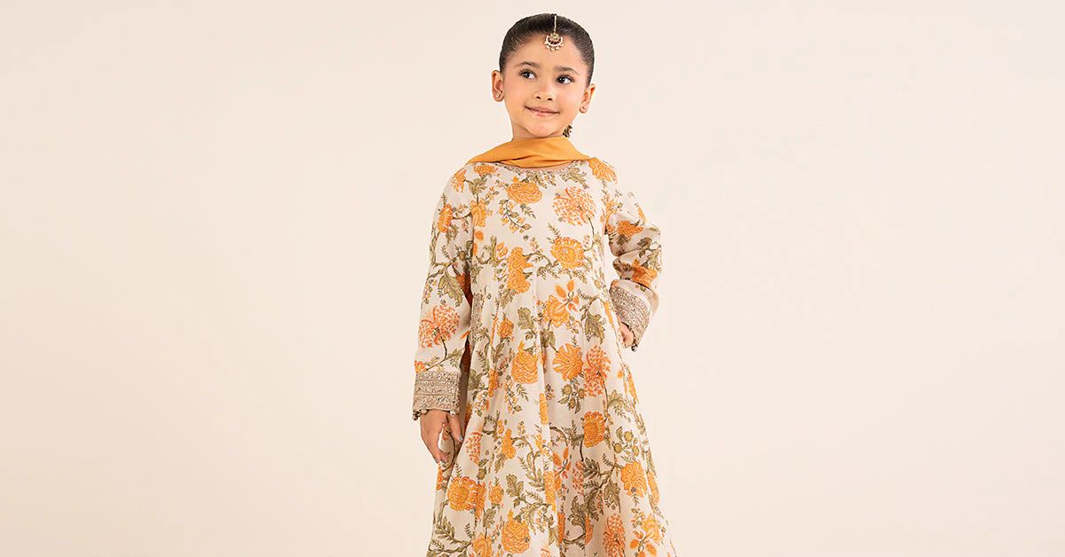 3 Piece Embroidered Raw Silk Suit - Image 10
