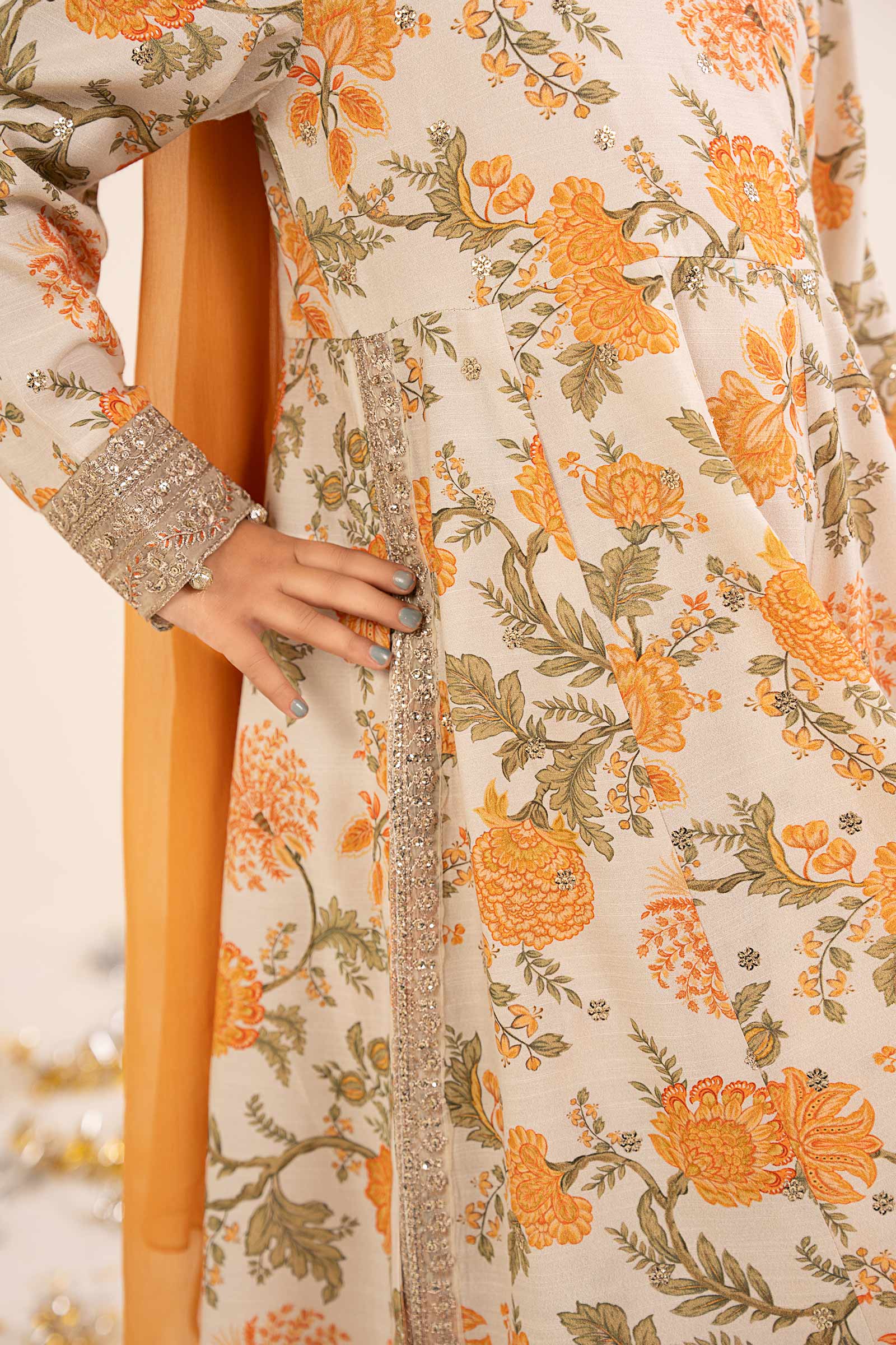 3 Piece Embroidered Raw Silk Suit - Image 6