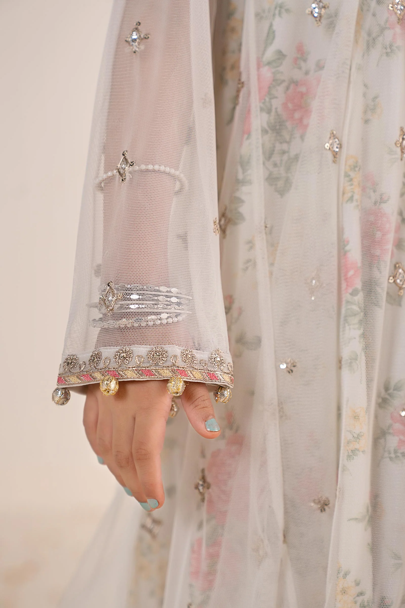4 Piece Embroidered Net Suit - Image 6