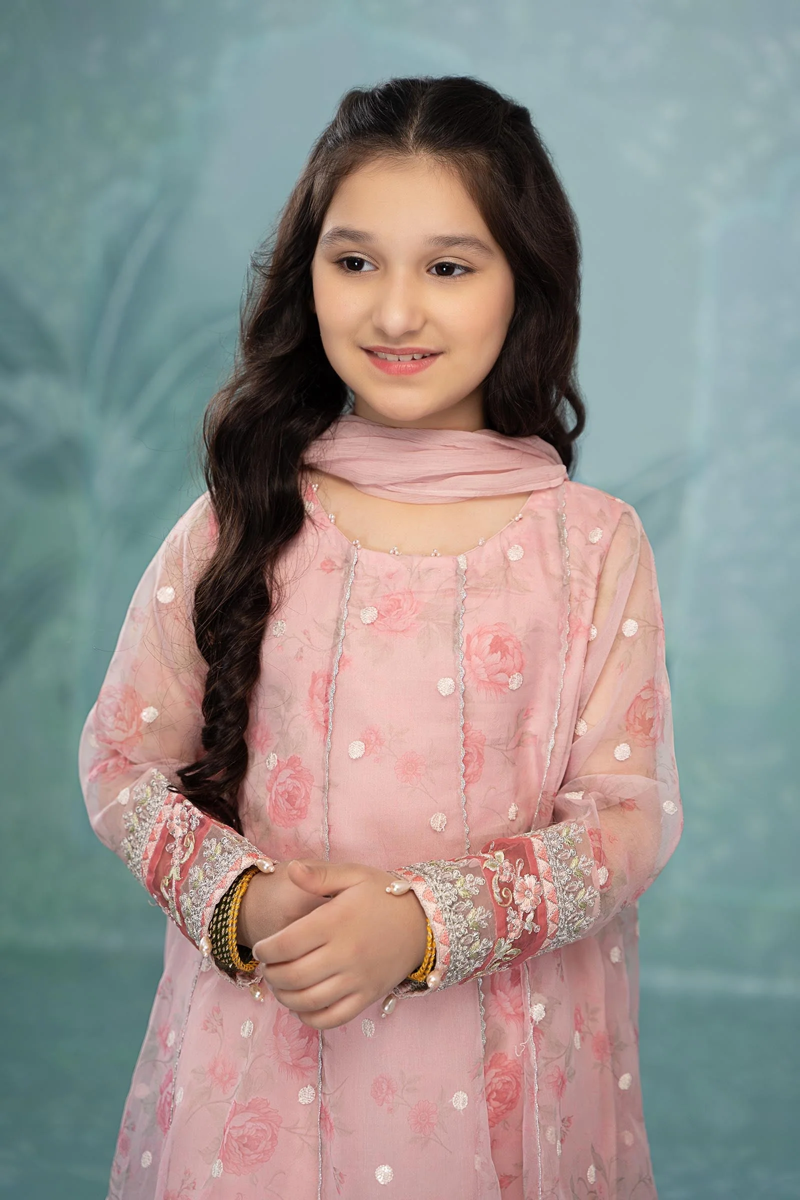 3 Piece Embroidered Lawn - Image 2