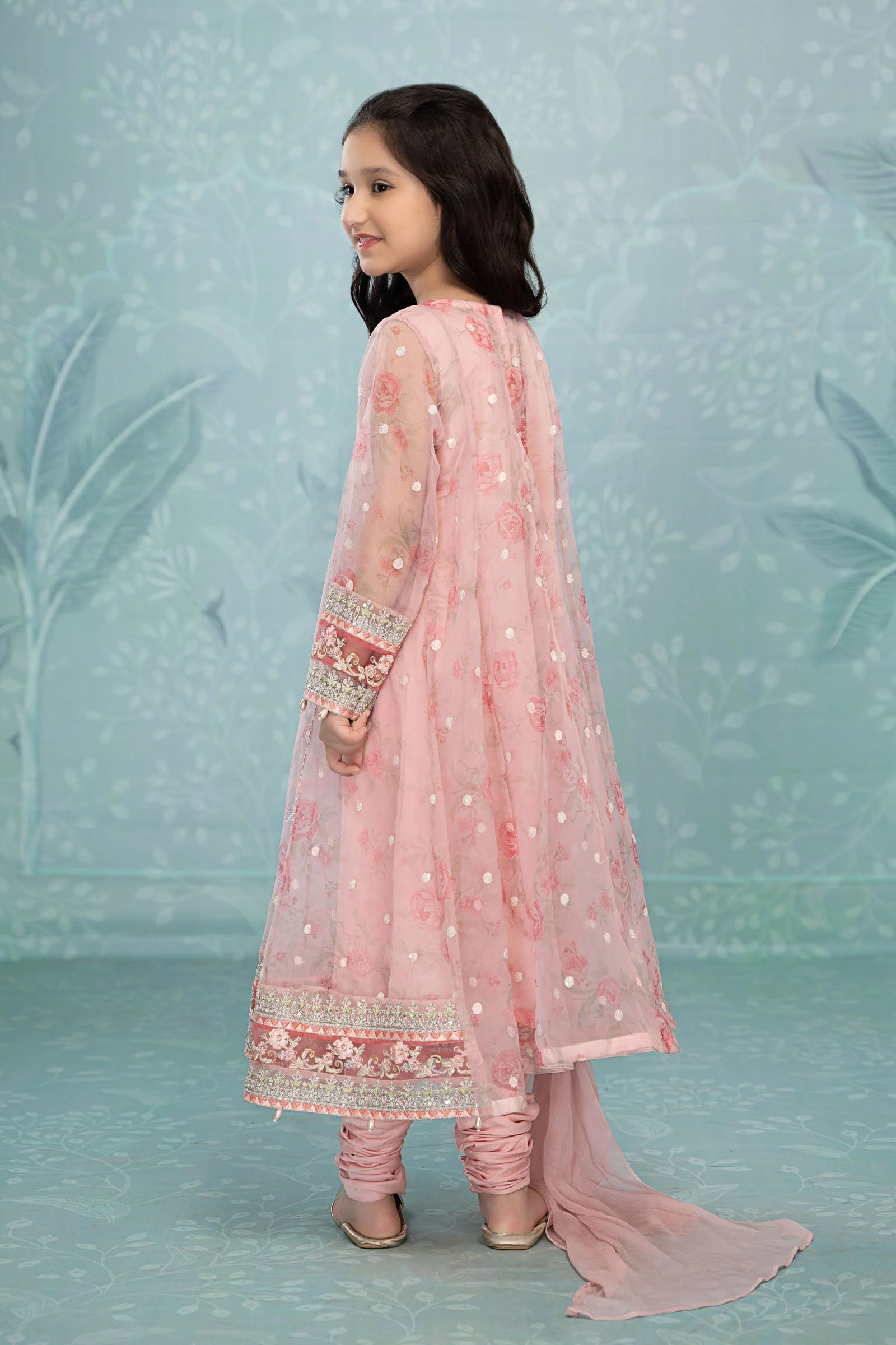 3 Piece Embroidered Lawn - Image 4