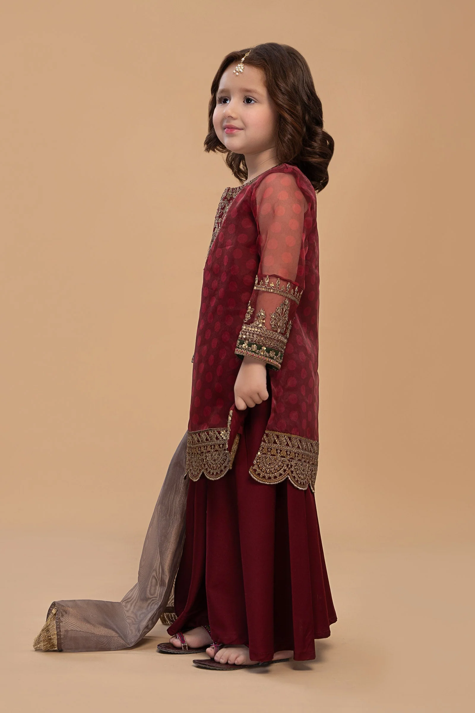 3 Piece Embroidered Lawn Suit - Image 3
