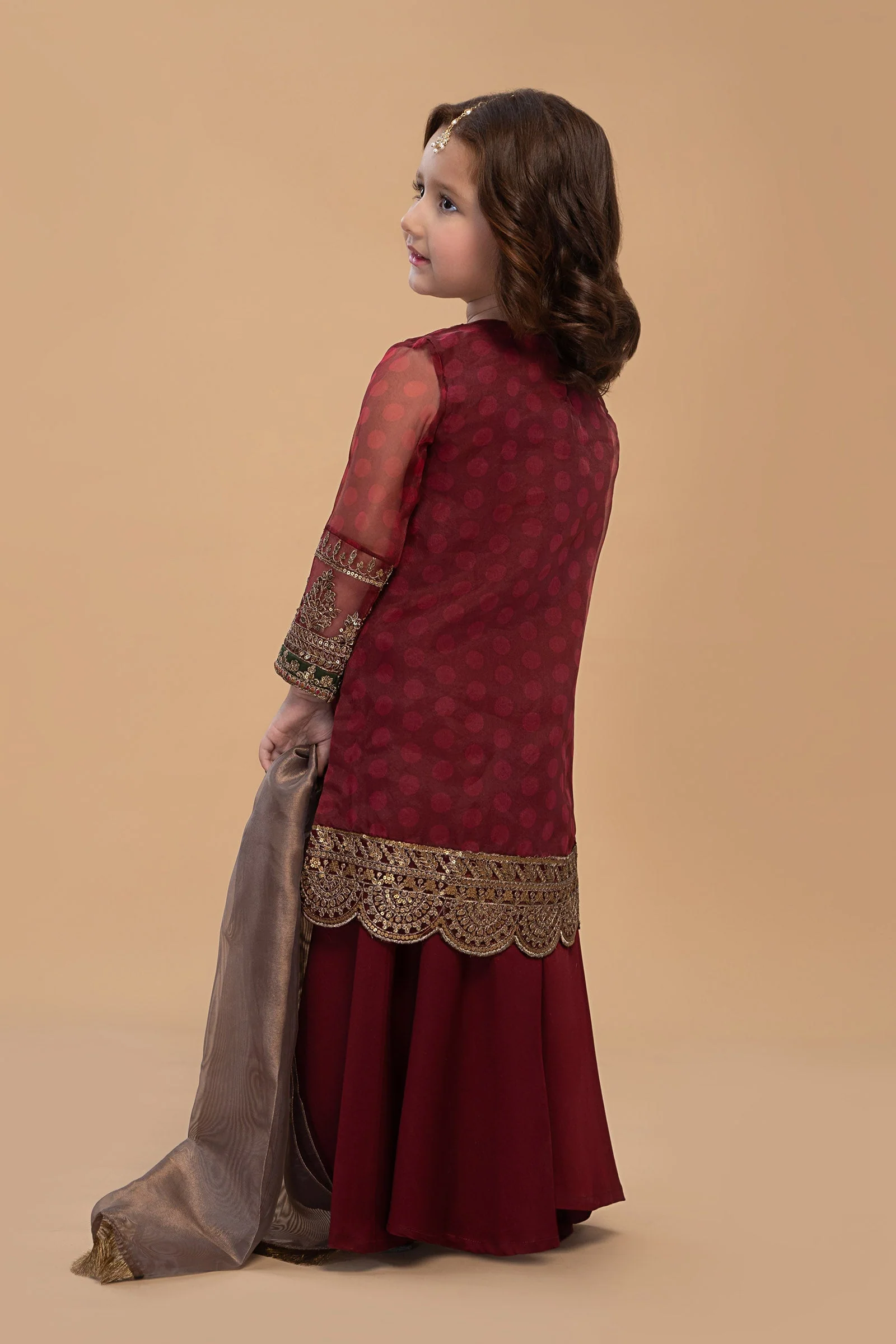 3 Piece Embroidered Lawn Suit - Image 4