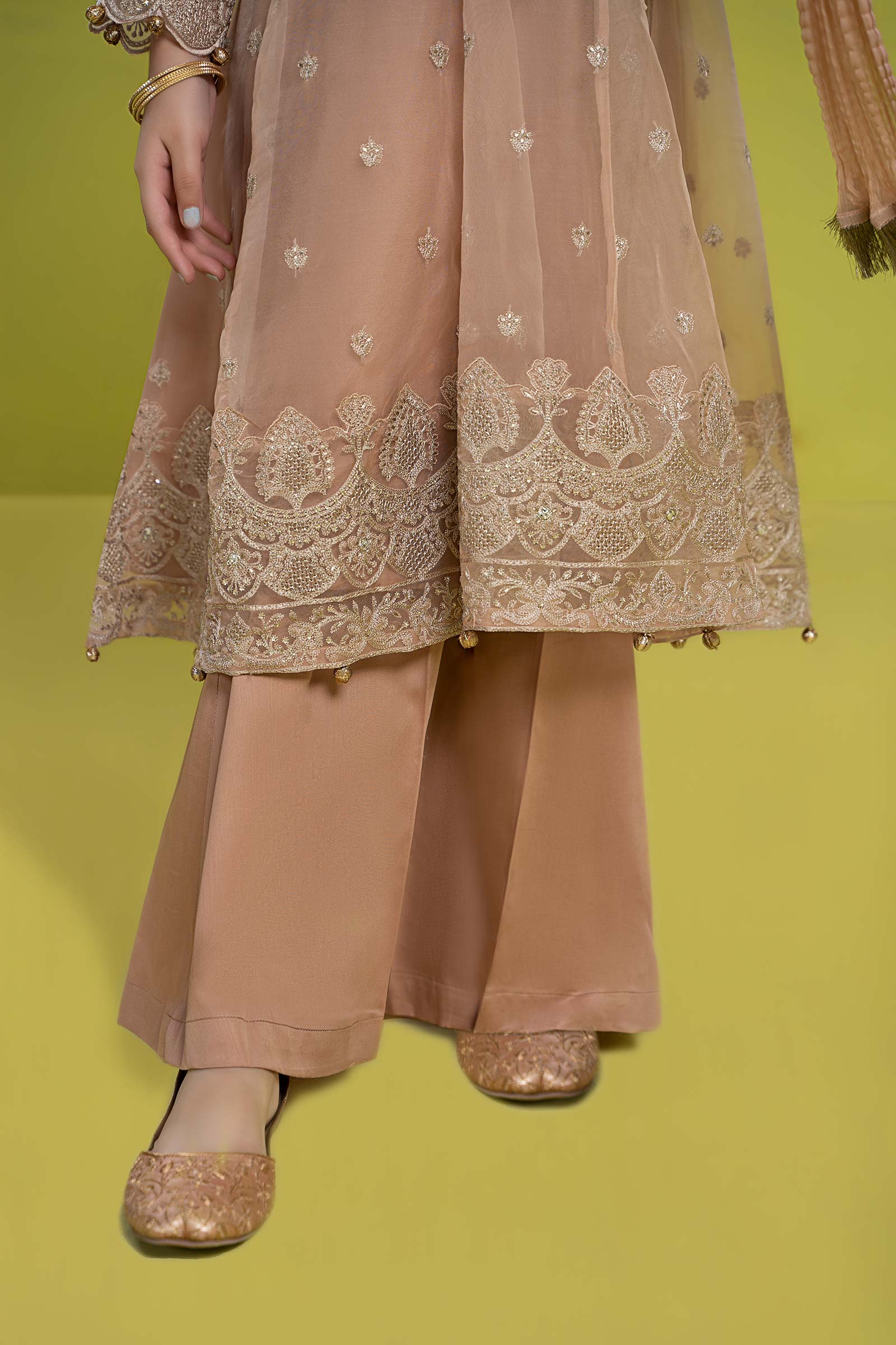 3 Piece Embroidered Organza Suit - Image 3