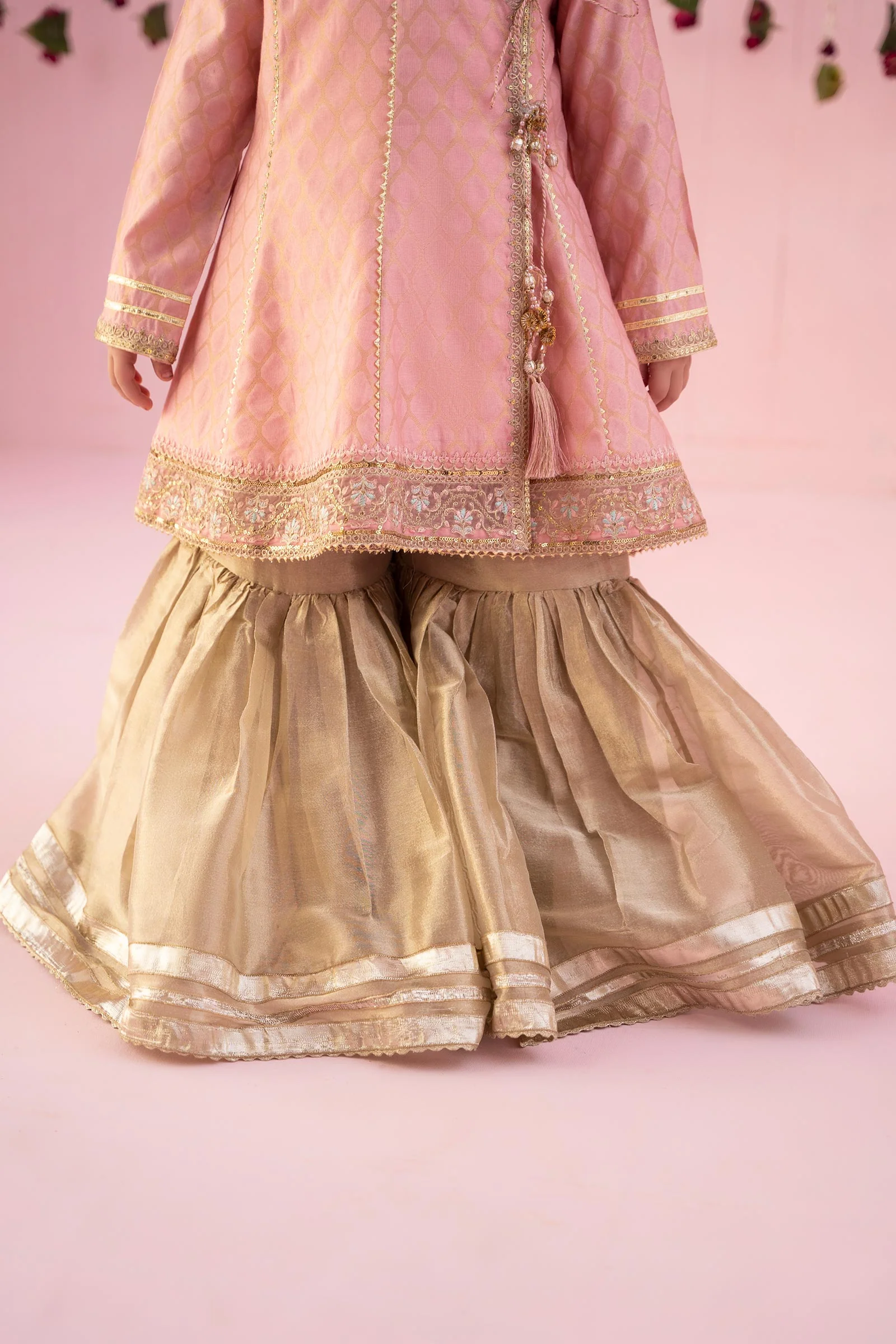 3 Piece Embroidered Jacquard Suit - Image 3