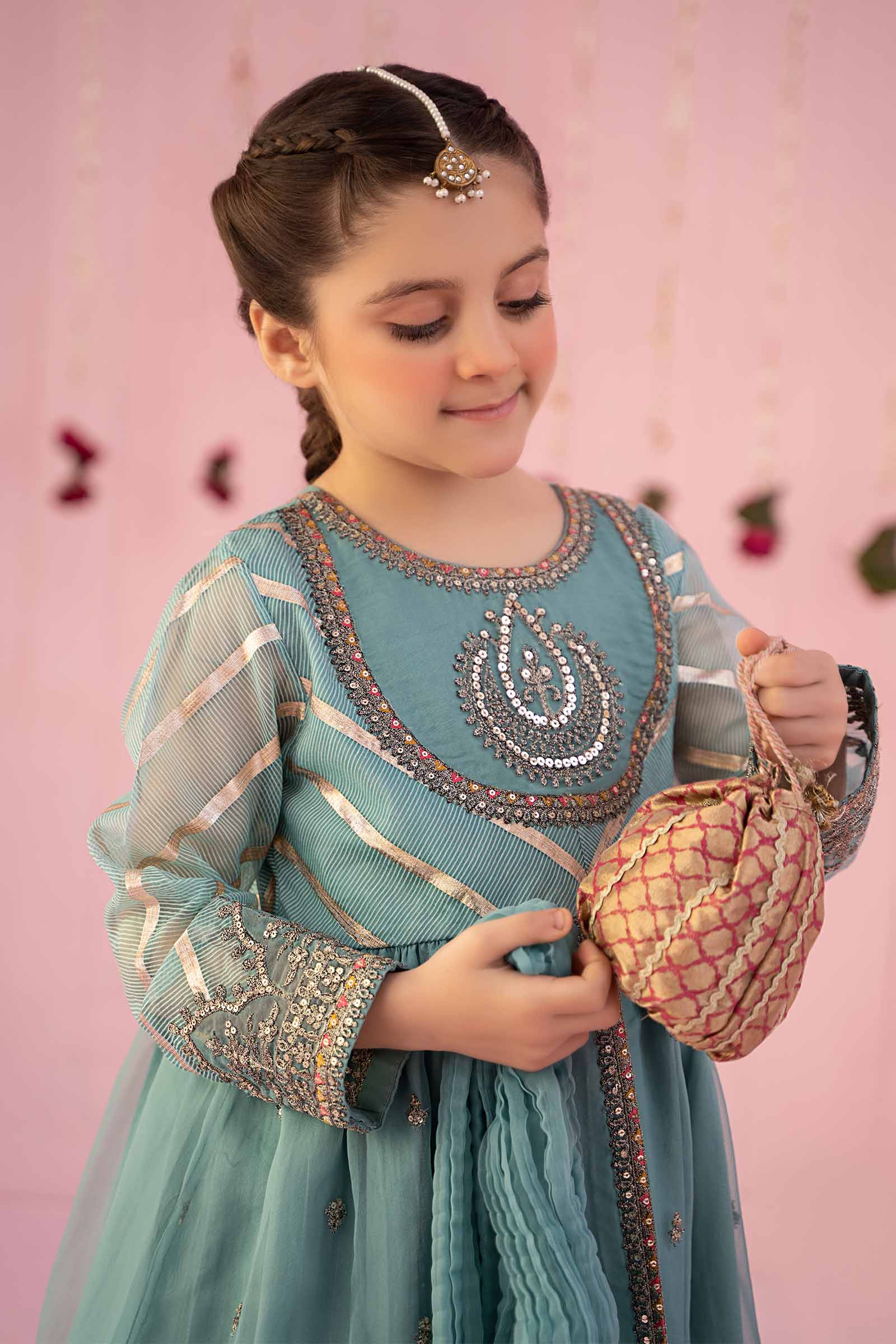 3 Piece Embroidered Organza Suit - Image 3