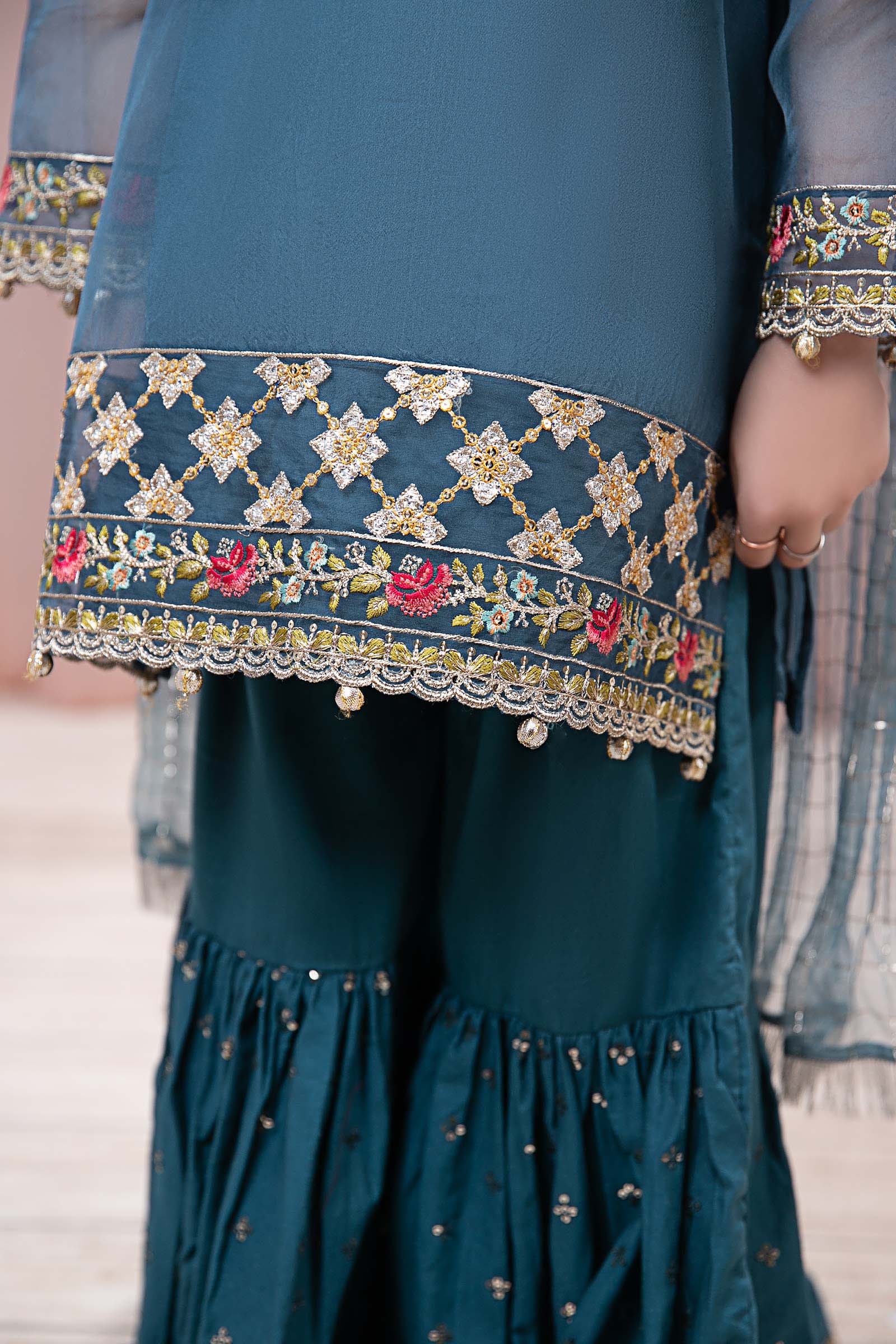 3 Piece Embroidered Organza Suit - Image 4