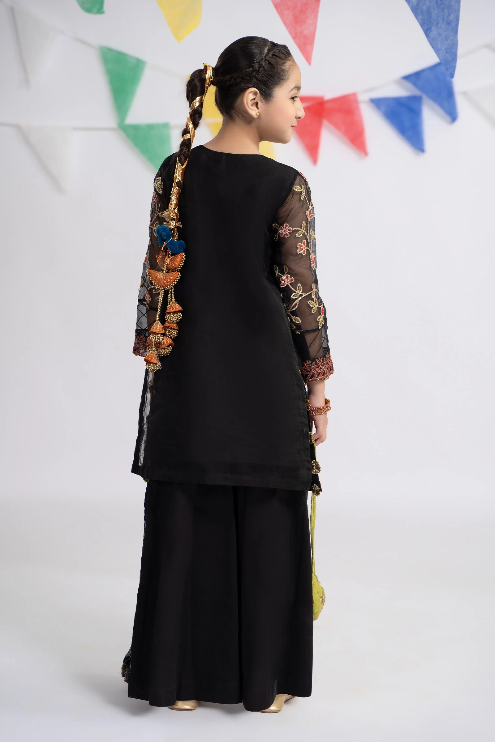 3 Piece Embroidered Organza Suit - Image 8