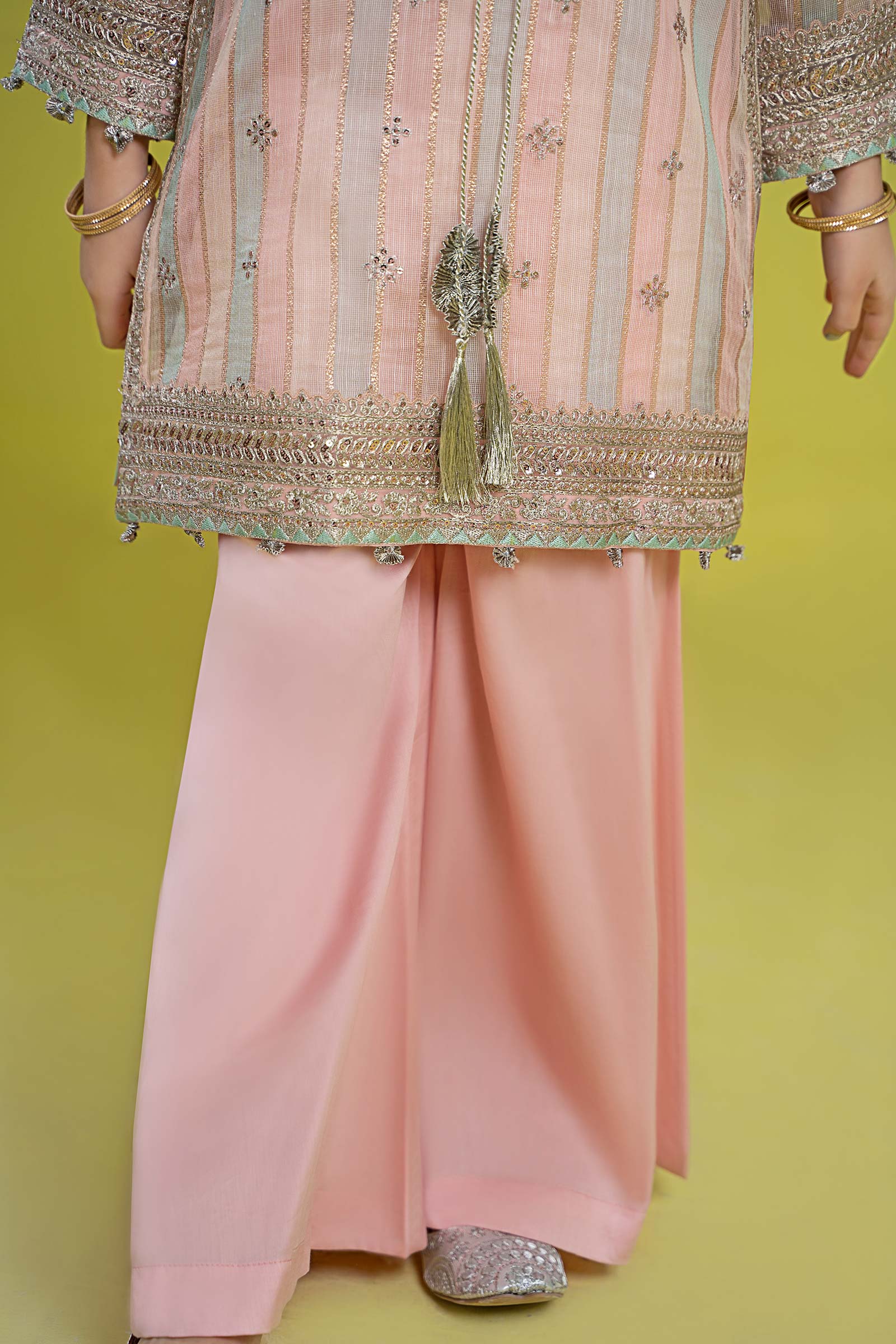 3 Piece Embroidered Yarn Dyed Suit - Image 4