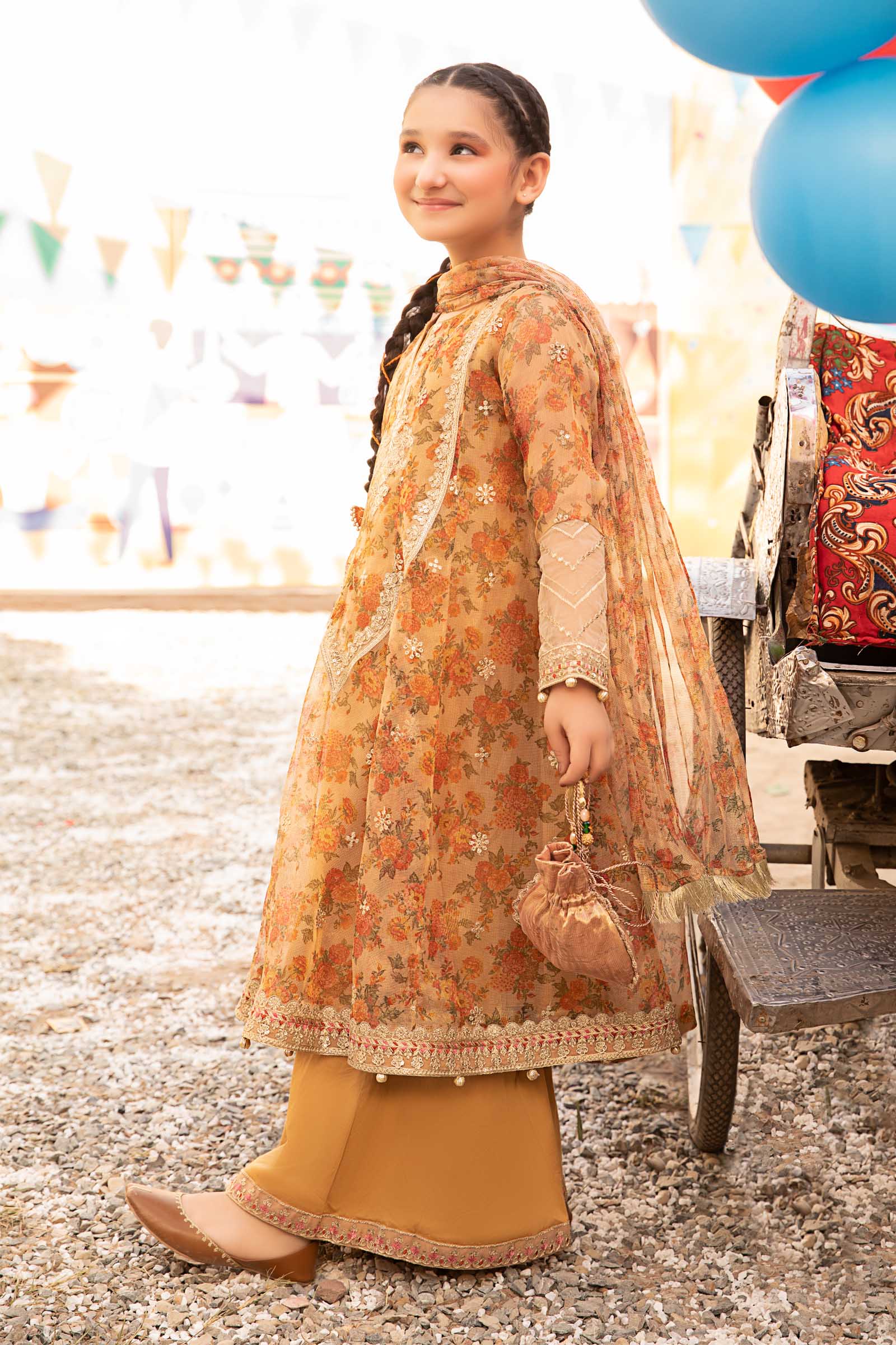 3 Piece Embroidered Zari Masoori Organza Suit - Image 3