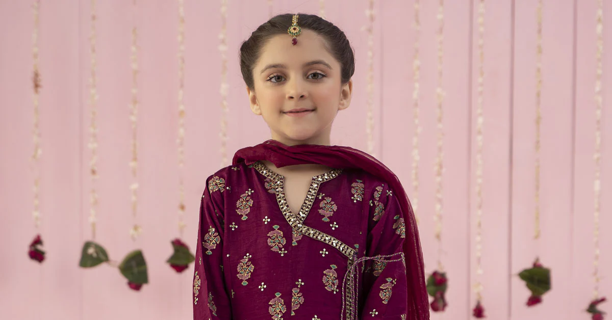 3 Piece Embroidered Raw Silk Suit - Image 8