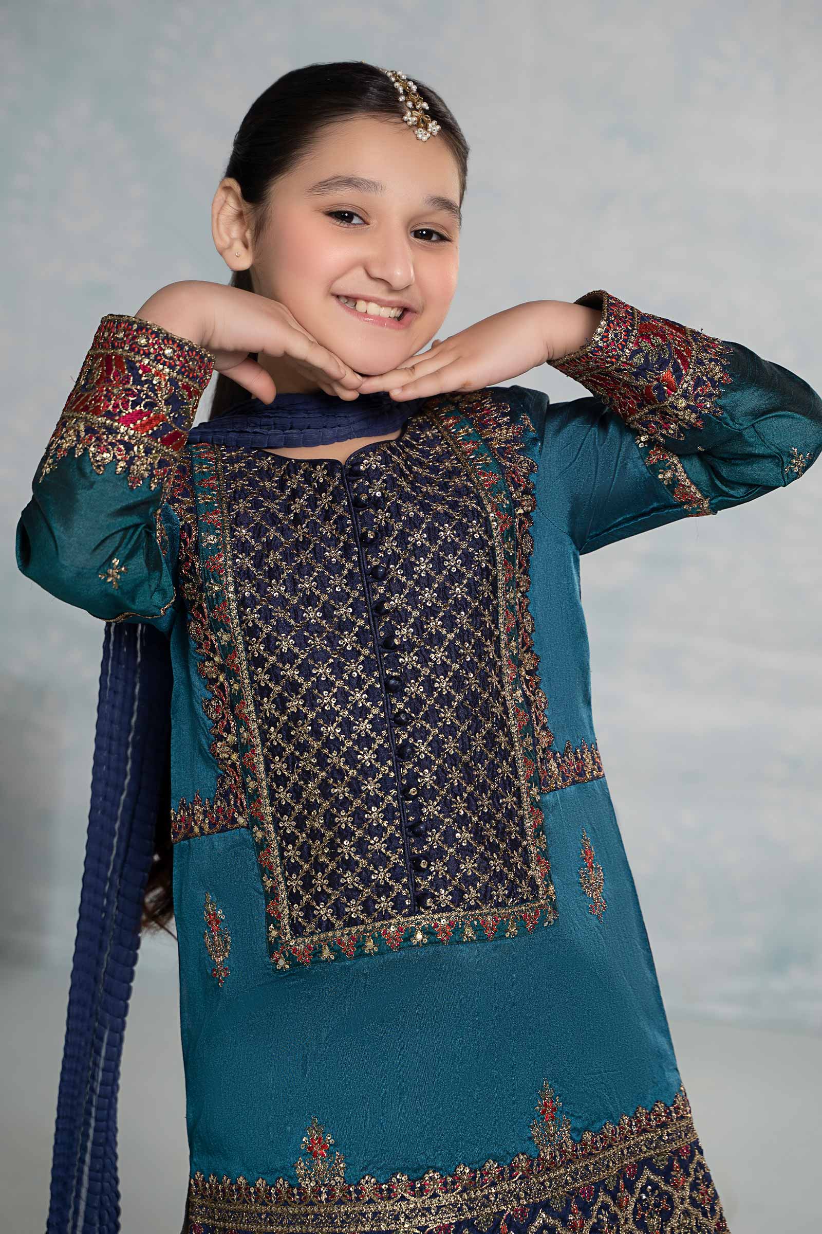 3 Piece Embroidered Raw Silk Suit - Image 11