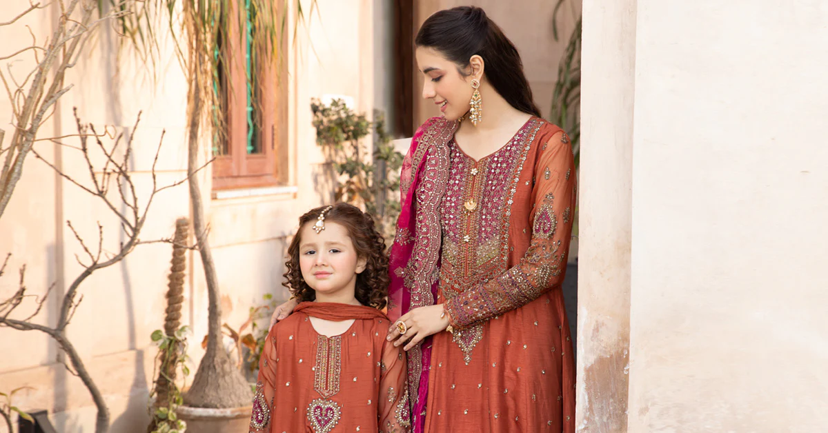 3 Piece Embroidered Raw Silk Suit - Image 13