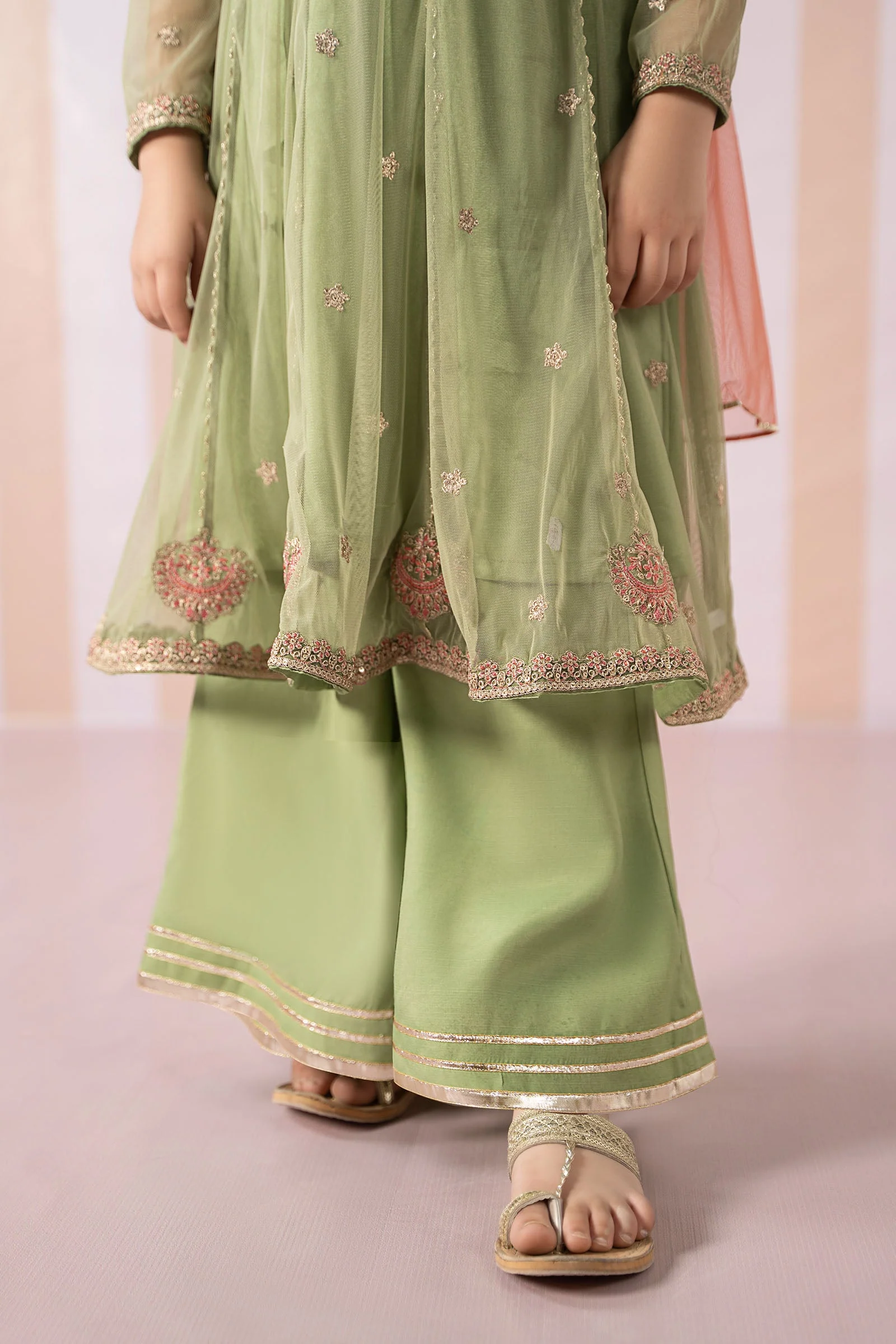 3 Piece Embroidered Polyester Net Suit - Image 4