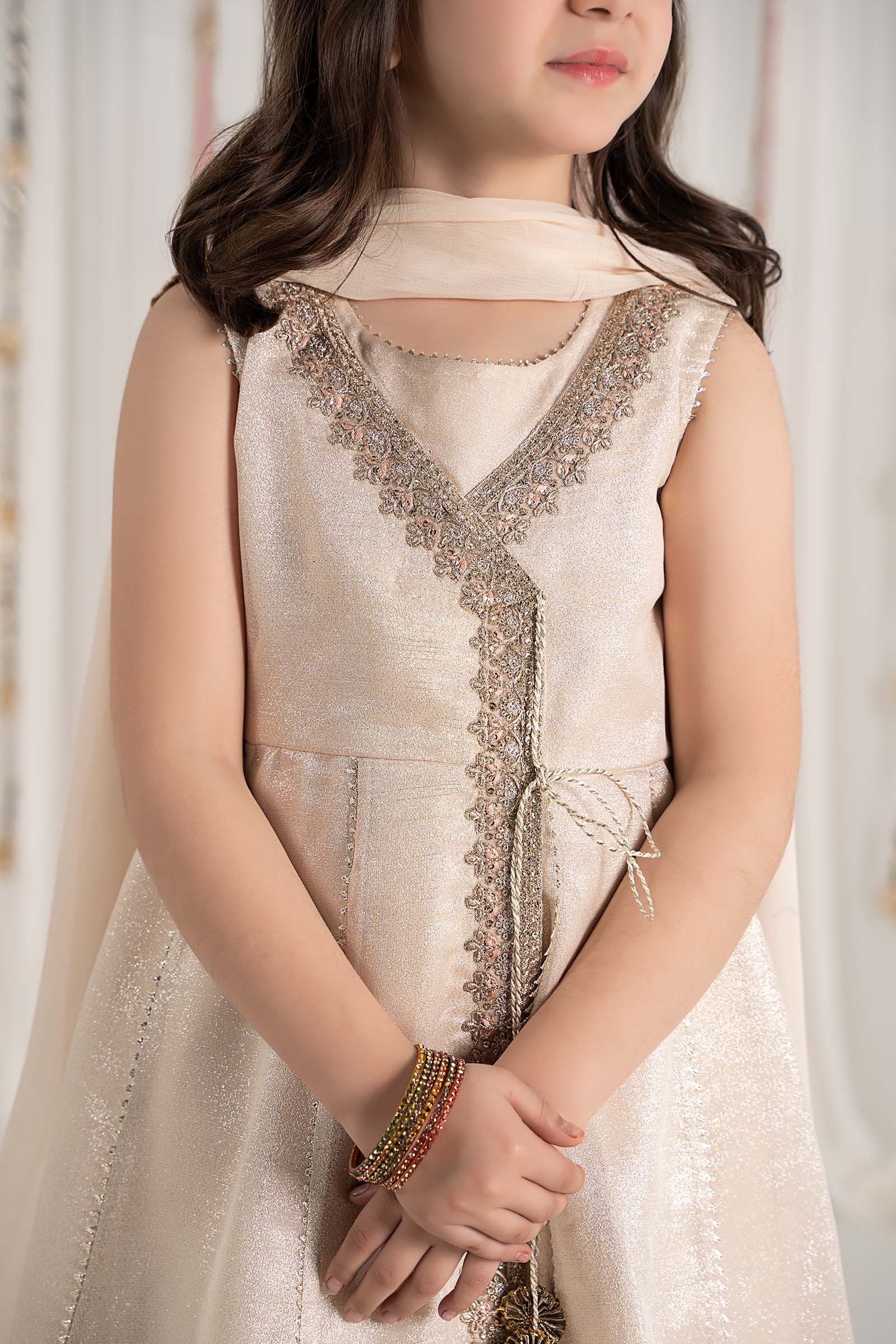 3 Piece Embroidered Cotton Staple Zari Suit - Image 4