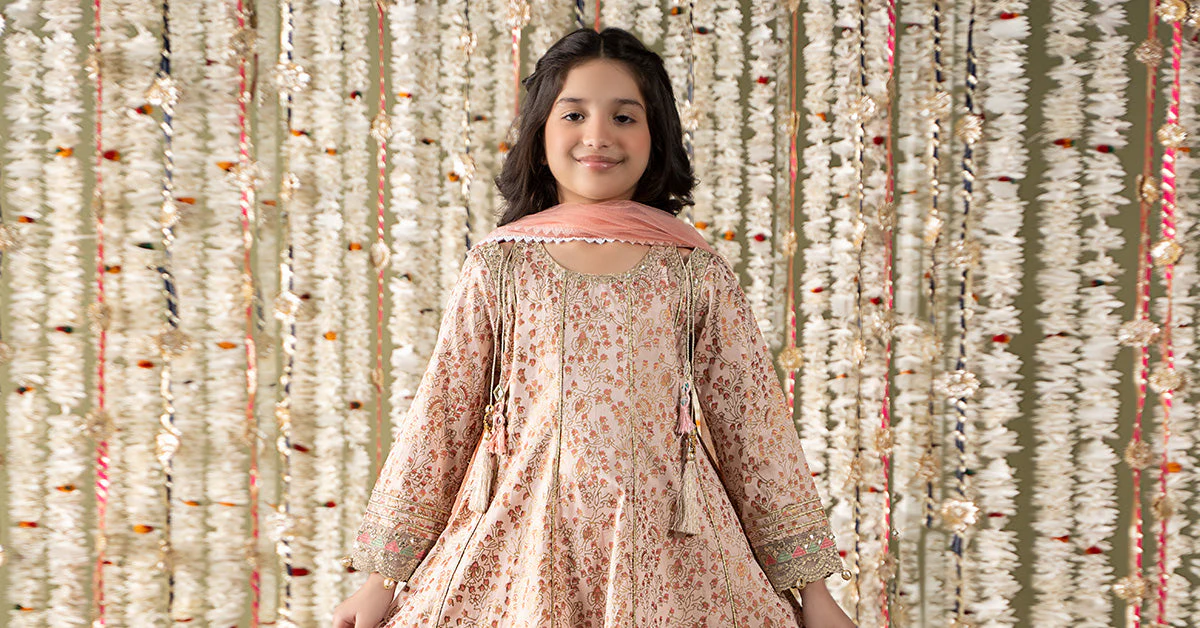 3 Piece Embroidered Cotton Satin Suit - Image 12