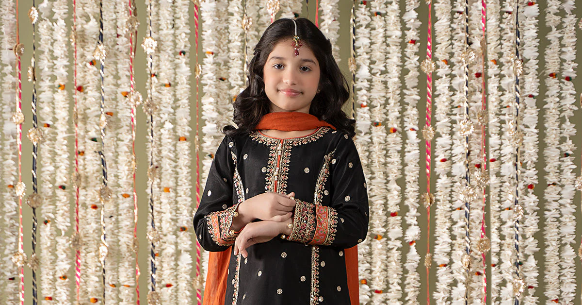 3 Piece Embroidered Raw Silk Suit - Image 8