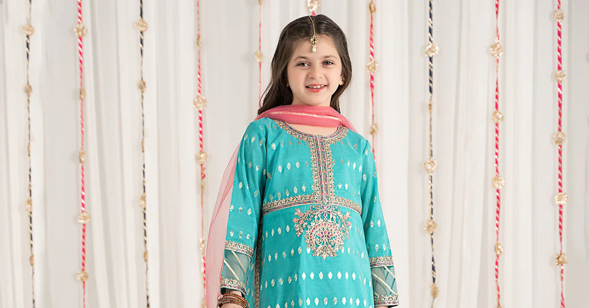 3 Piece Embroidered Raw Silk Suit - Image 9