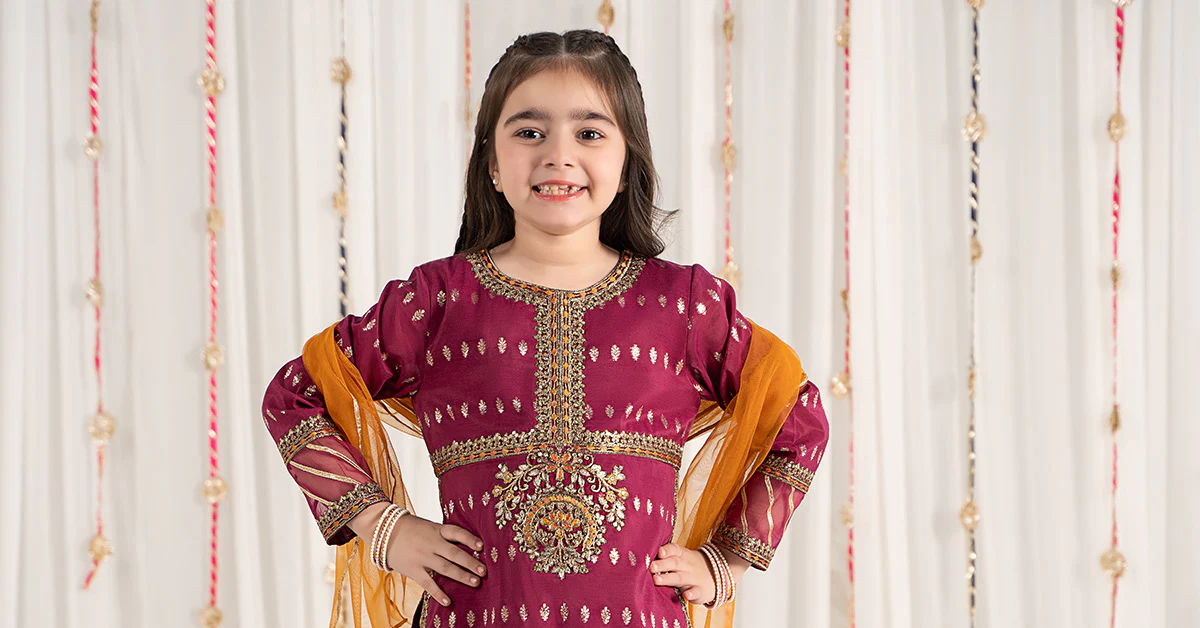 3 Piece Embroidered Raw Silk Suit - Image 8