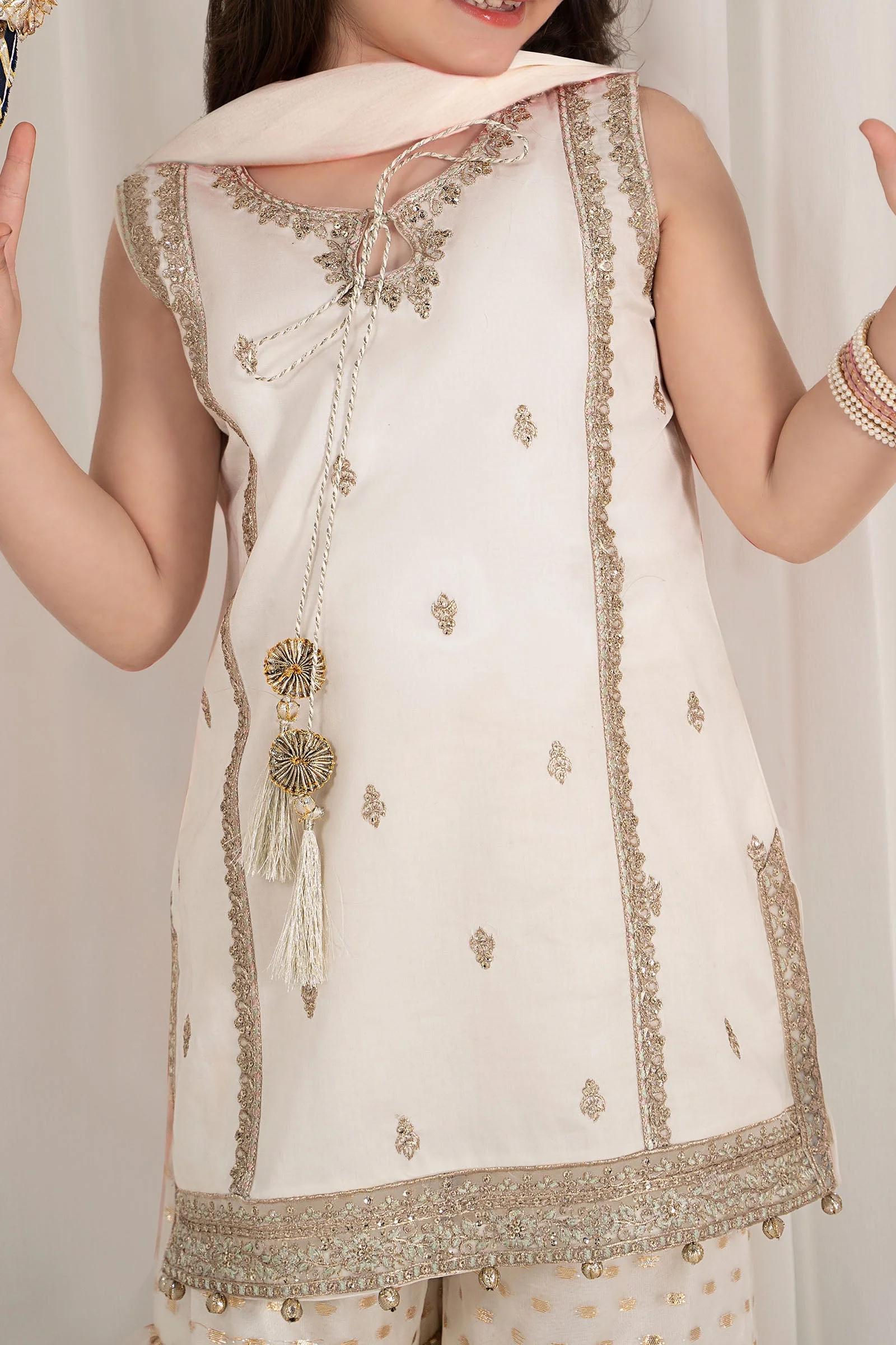 3 Piece Embroidered Cotton Satin Suit - Image 4