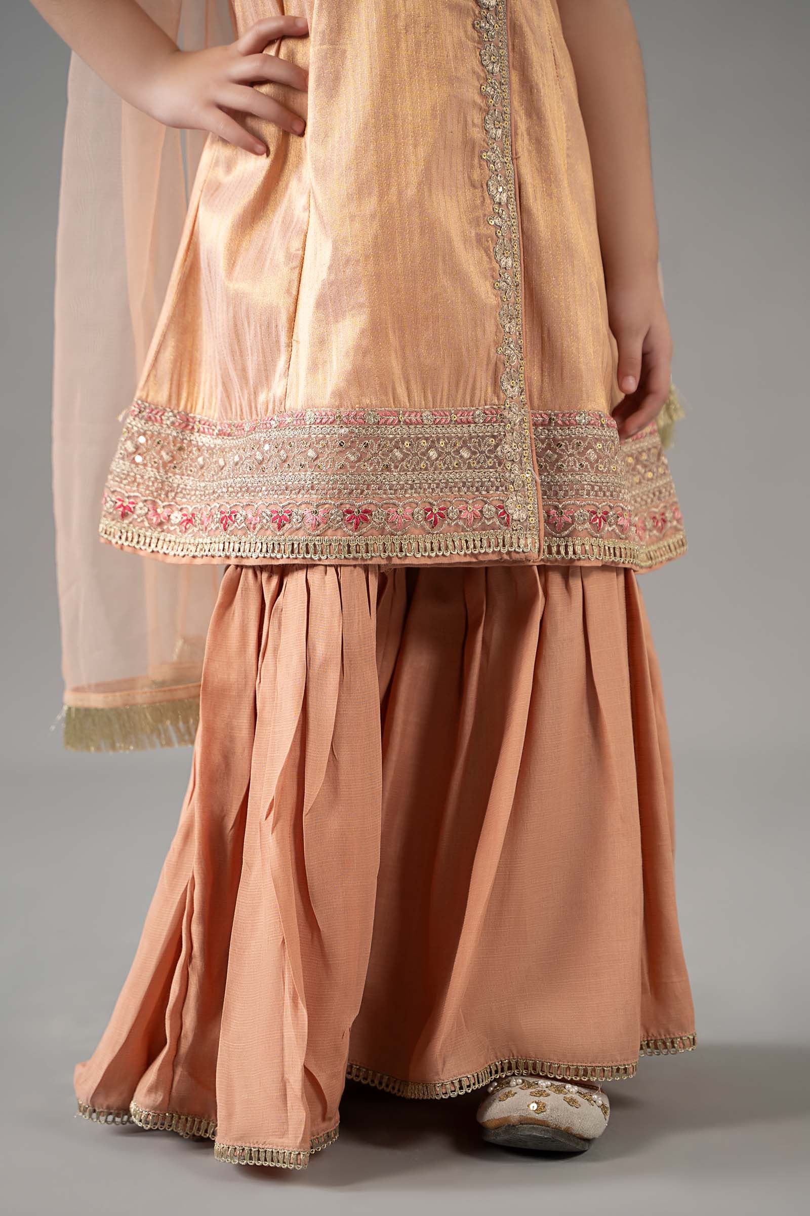 3 Piece Embroidered Cotton Staple Zari Suit - Image 5
