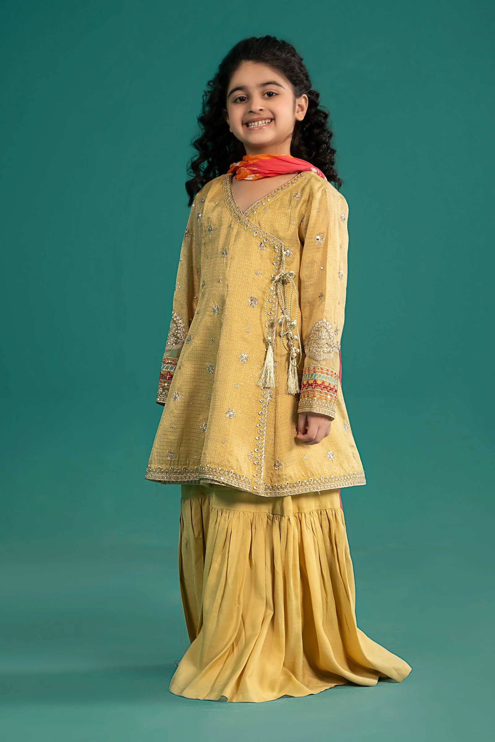 3 Piece Embroidered Cotton Zari Net Suit - Image 4