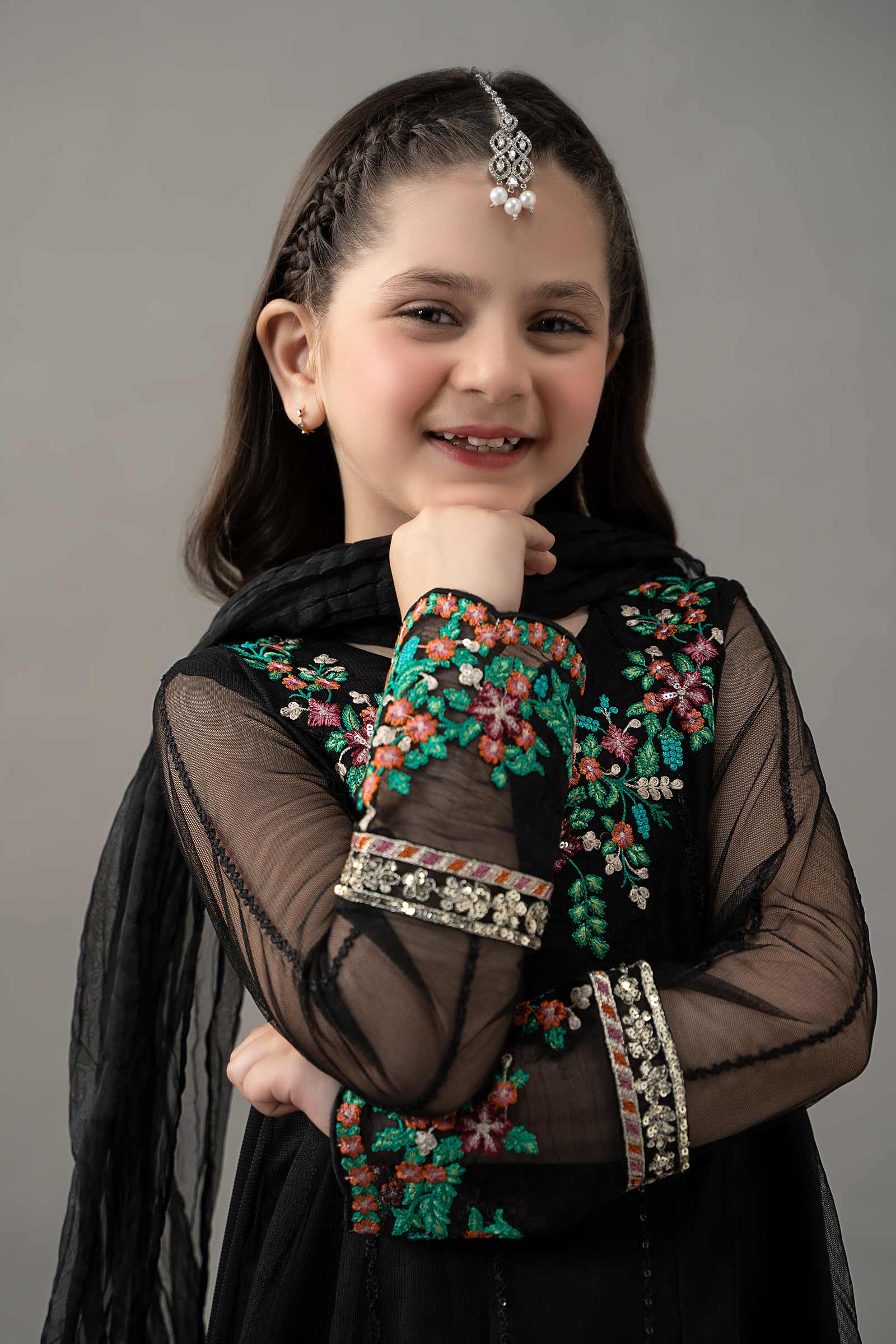 3 Piece Embroidered Polyester Net Suit - Image 3