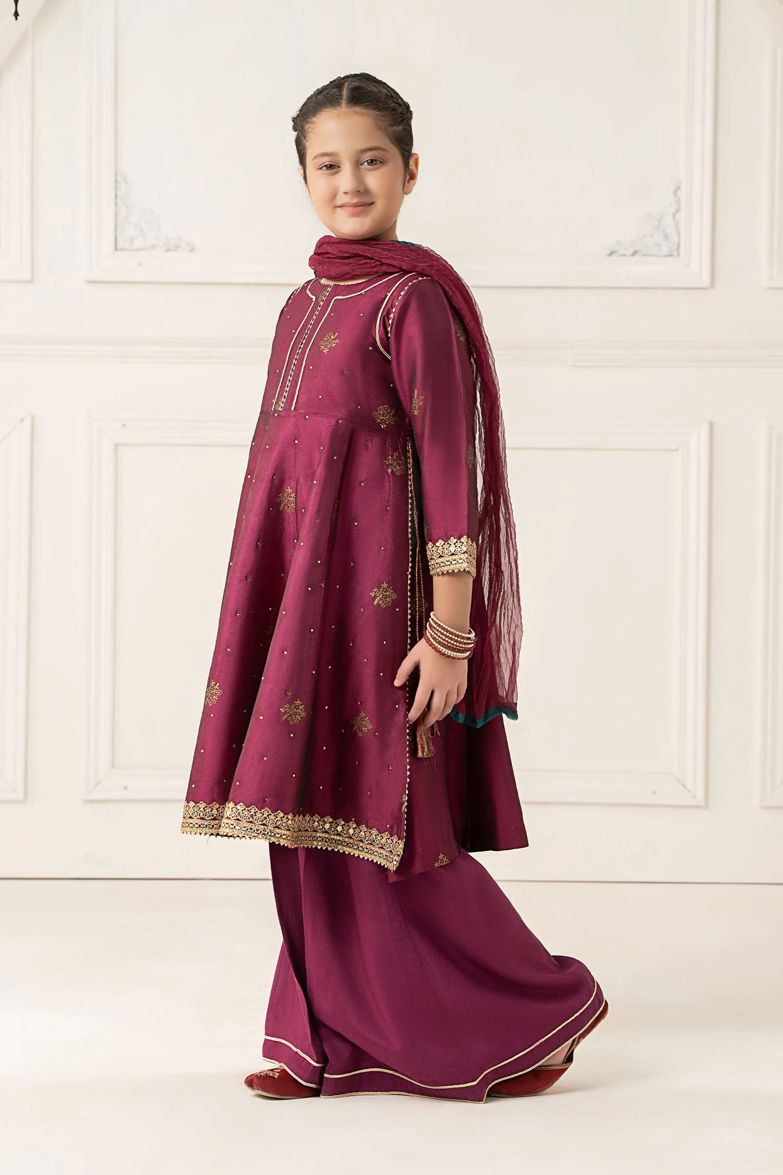 3 Piece Embroidered Polyester Net Suit - Image 3