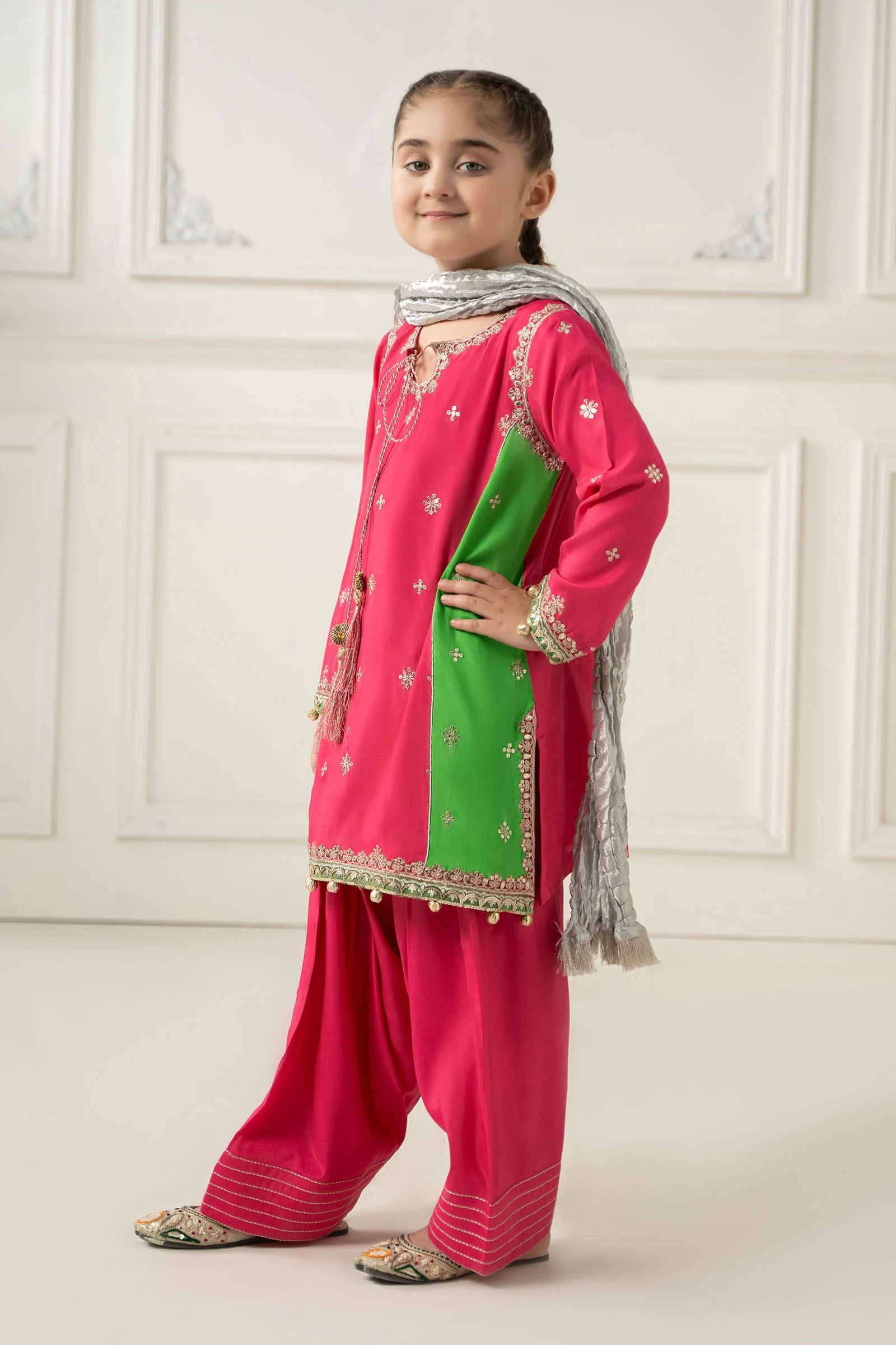 3 Piece Embroidered Polyester Net Suit - Image 3