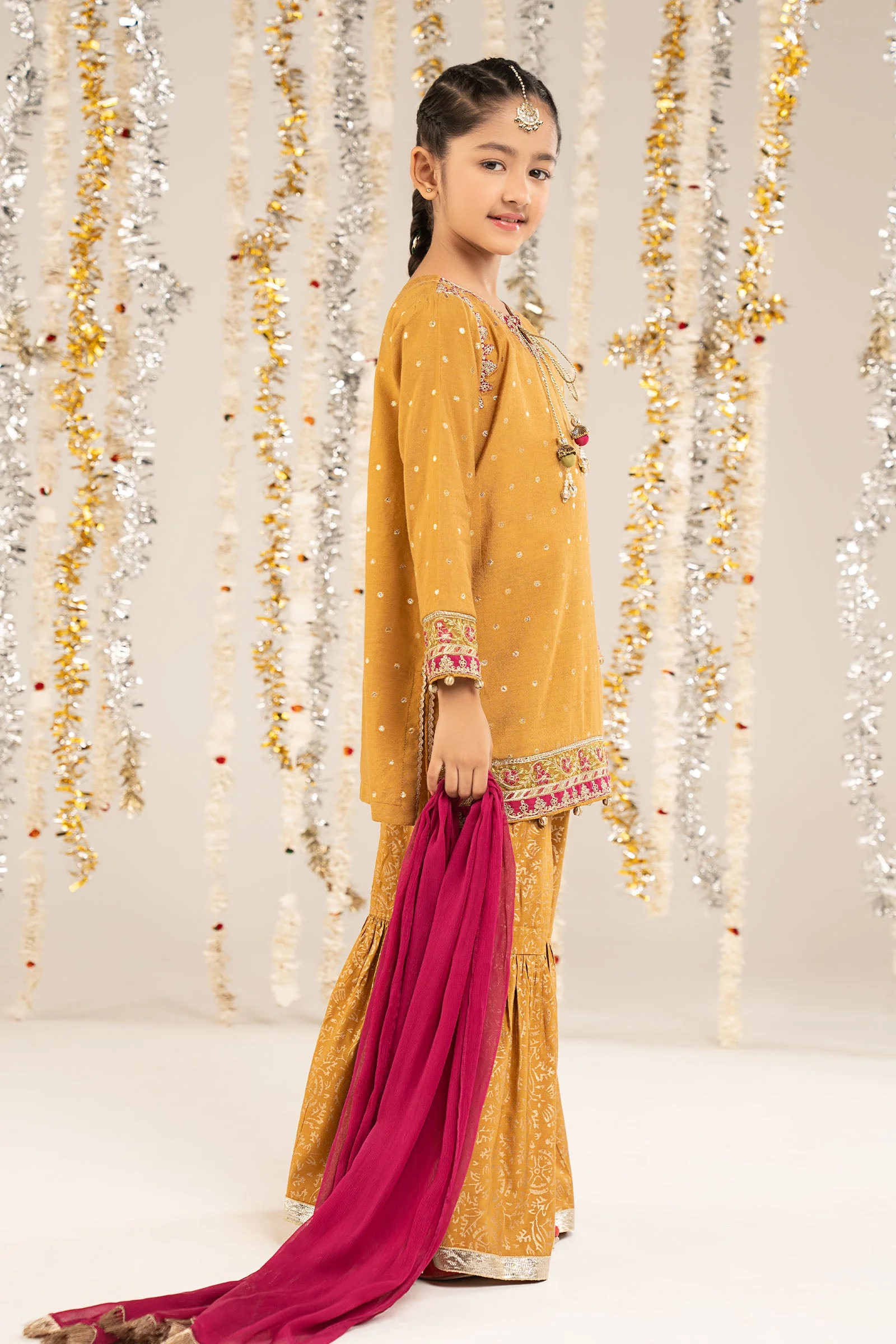 3 Piece Embroidered Lurex Jacquard Suit - Image 7