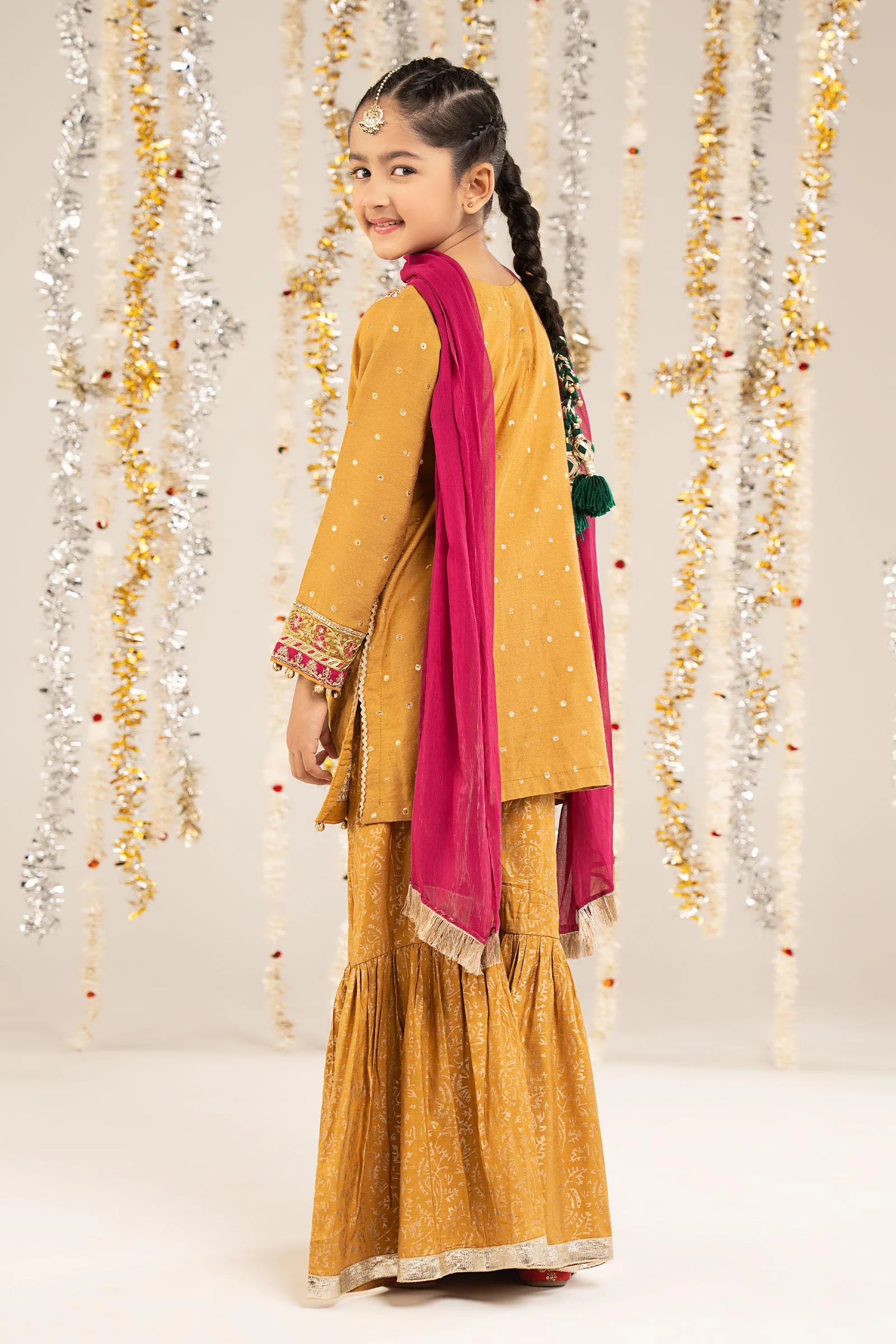 3 Piece Embroidered Lurex Jacquard Suit - Image 8