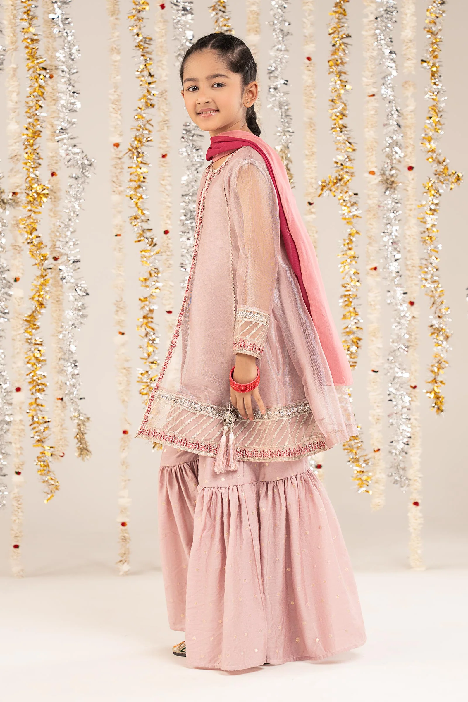 3 Piece Embroidered Zari Net Suit - Image 5