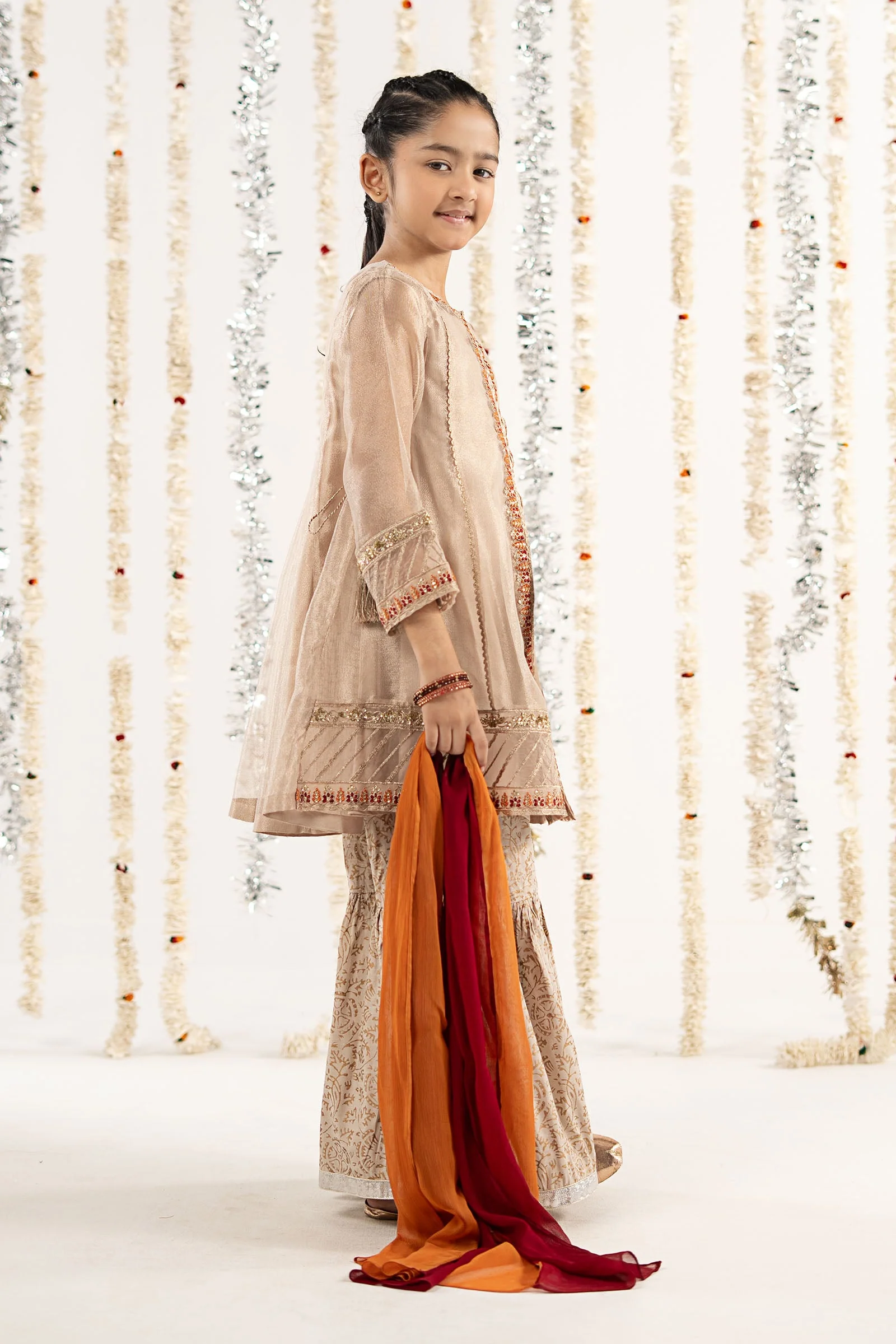 3 Piece Embroidered Zari Net Suit - Image 6