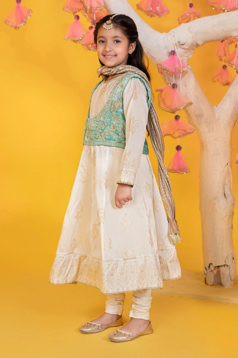 Suit Off White MKS-W22-26 - Image 4